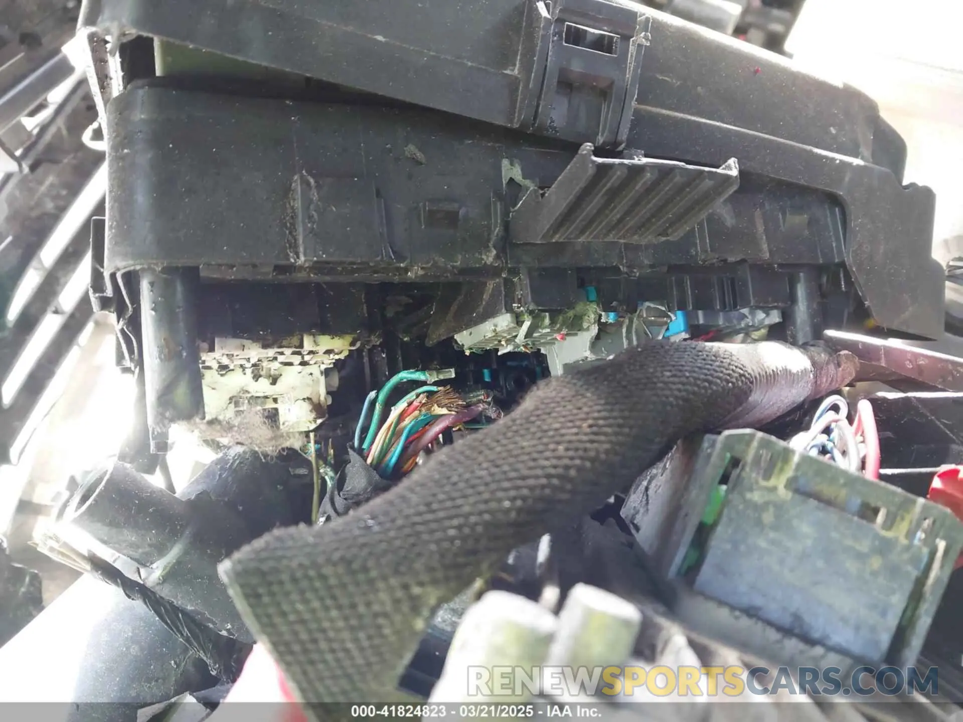 17 fotografías del automóvil dañado 1C6SRFBT4LN224251 RAM 1500 2020