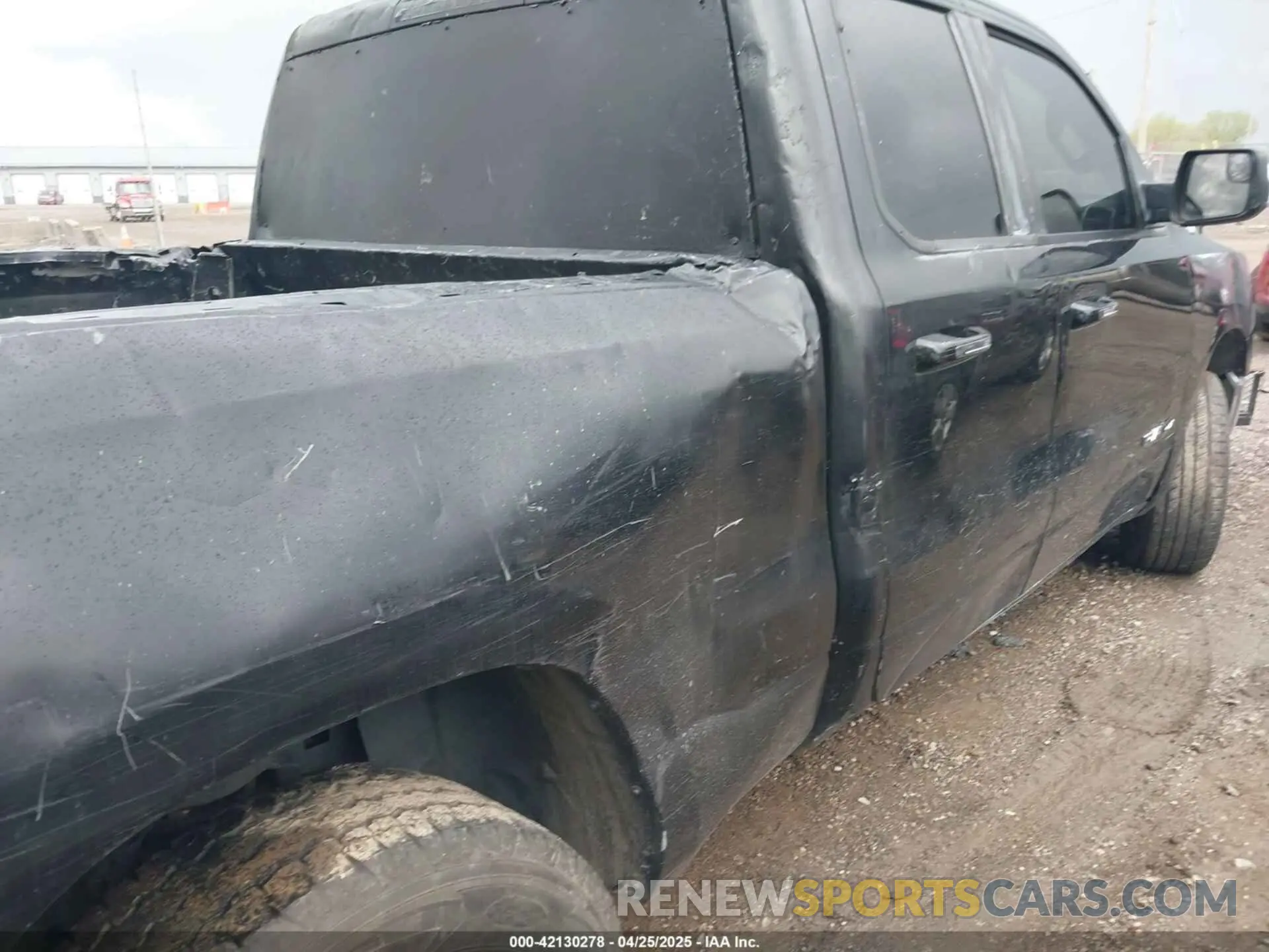 18 fotografías del automóvil dañado 1C6SRFBT4LN343126 RAM 1500 2020
