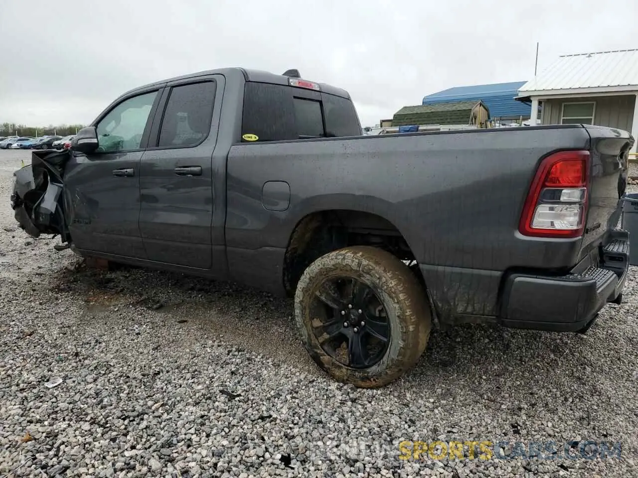 2 fotografías del automóvil dañado 1C6SRFBT6LN330605 RAM 1500 2020