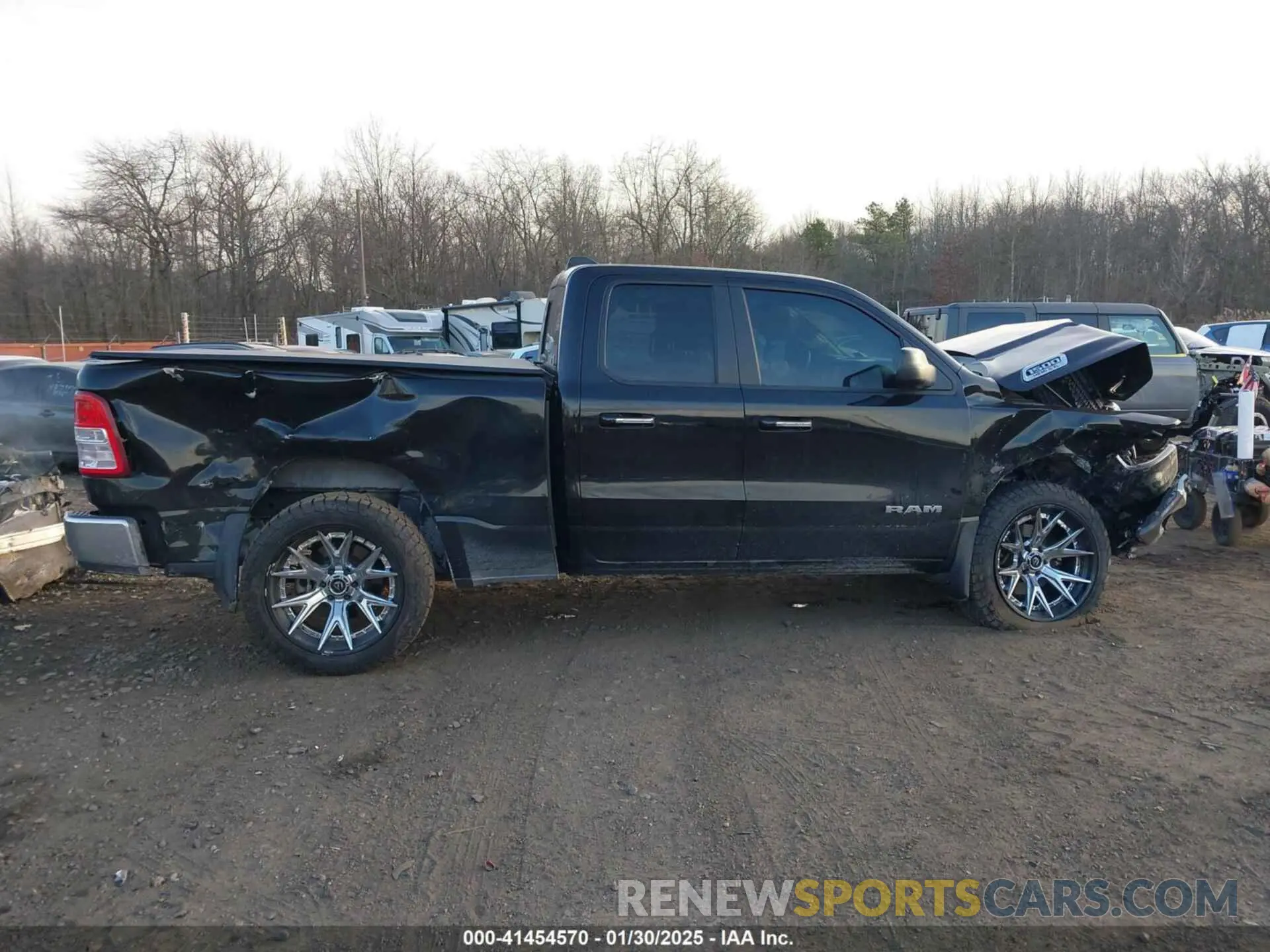 13 fotografías del automóvil dañado 1C6SRFBT8LN341914 RAM 1500 2020