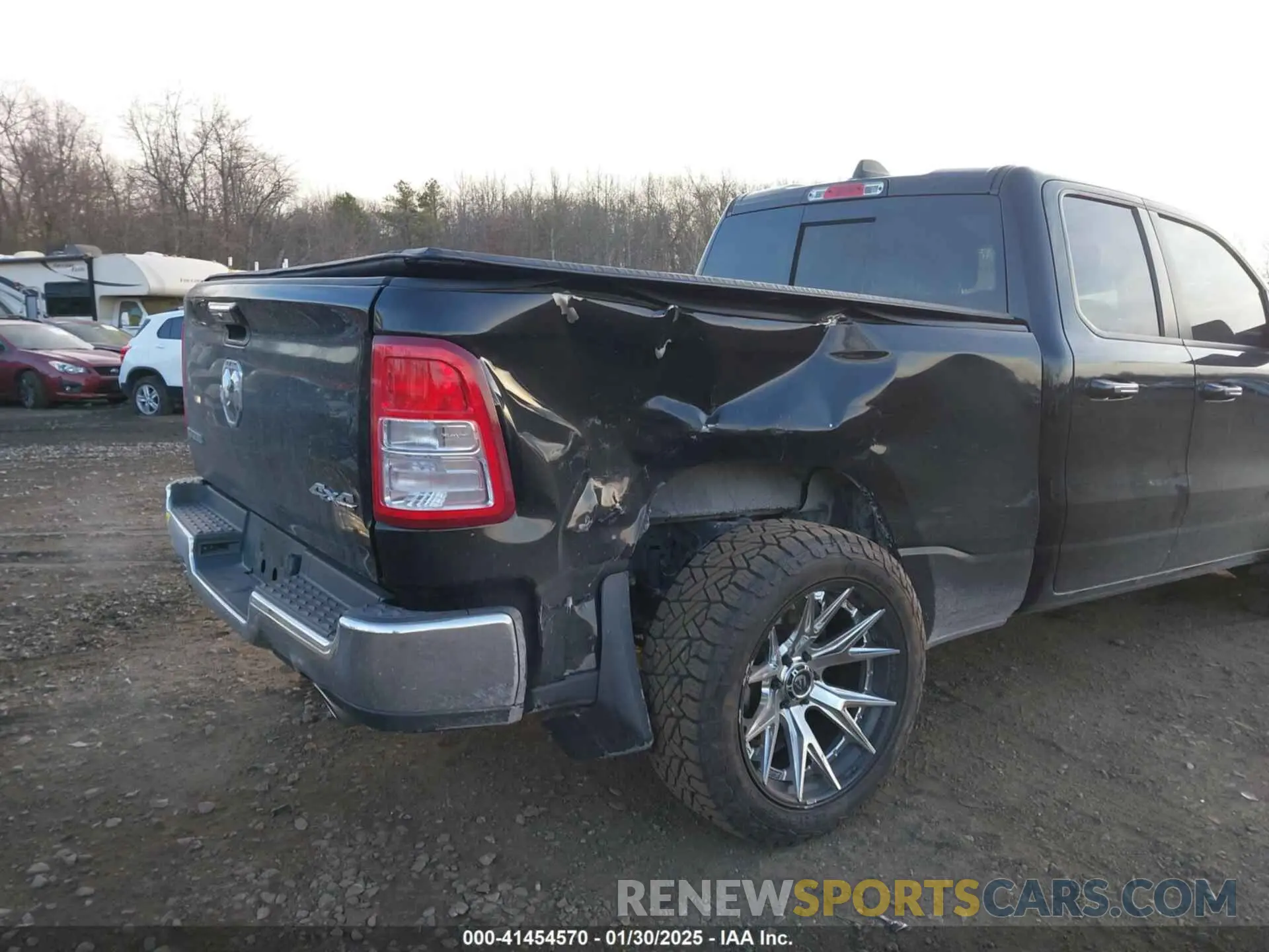 18 fotografías del automóvil dañado 1C6SRFBT8LN341914 RAM 1500 2020