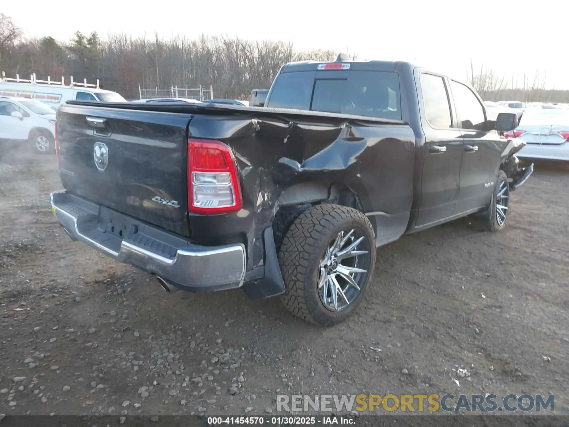 4 fotografías del automóvil dañado 1C6SRFBT8LN341914 RAM 1500 2020