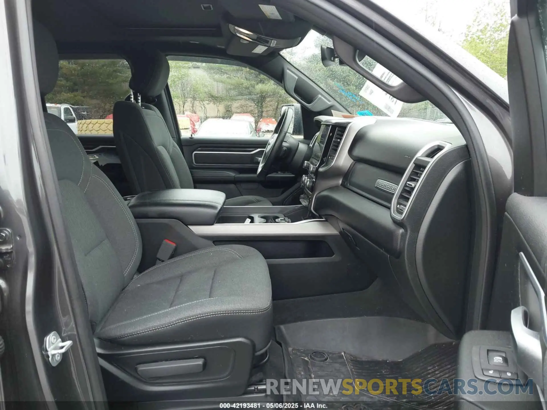 5 fotografías del automóvil dañado 1C6SRFBT9LN292321 RAM 1500 2020