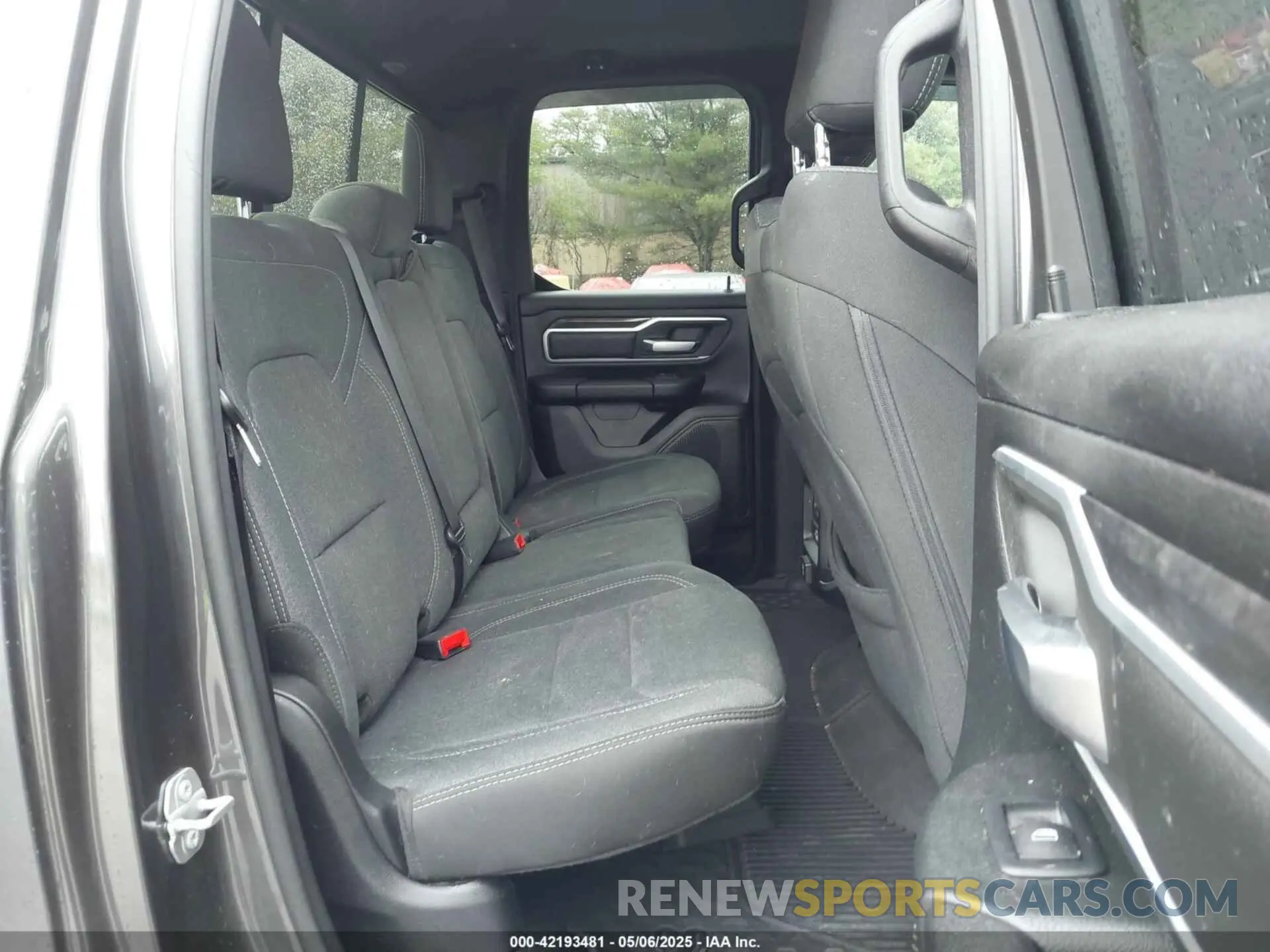 8 fotografías del automóvil dañado 1C6SRFBT9LN292321 RAM 1500 2020