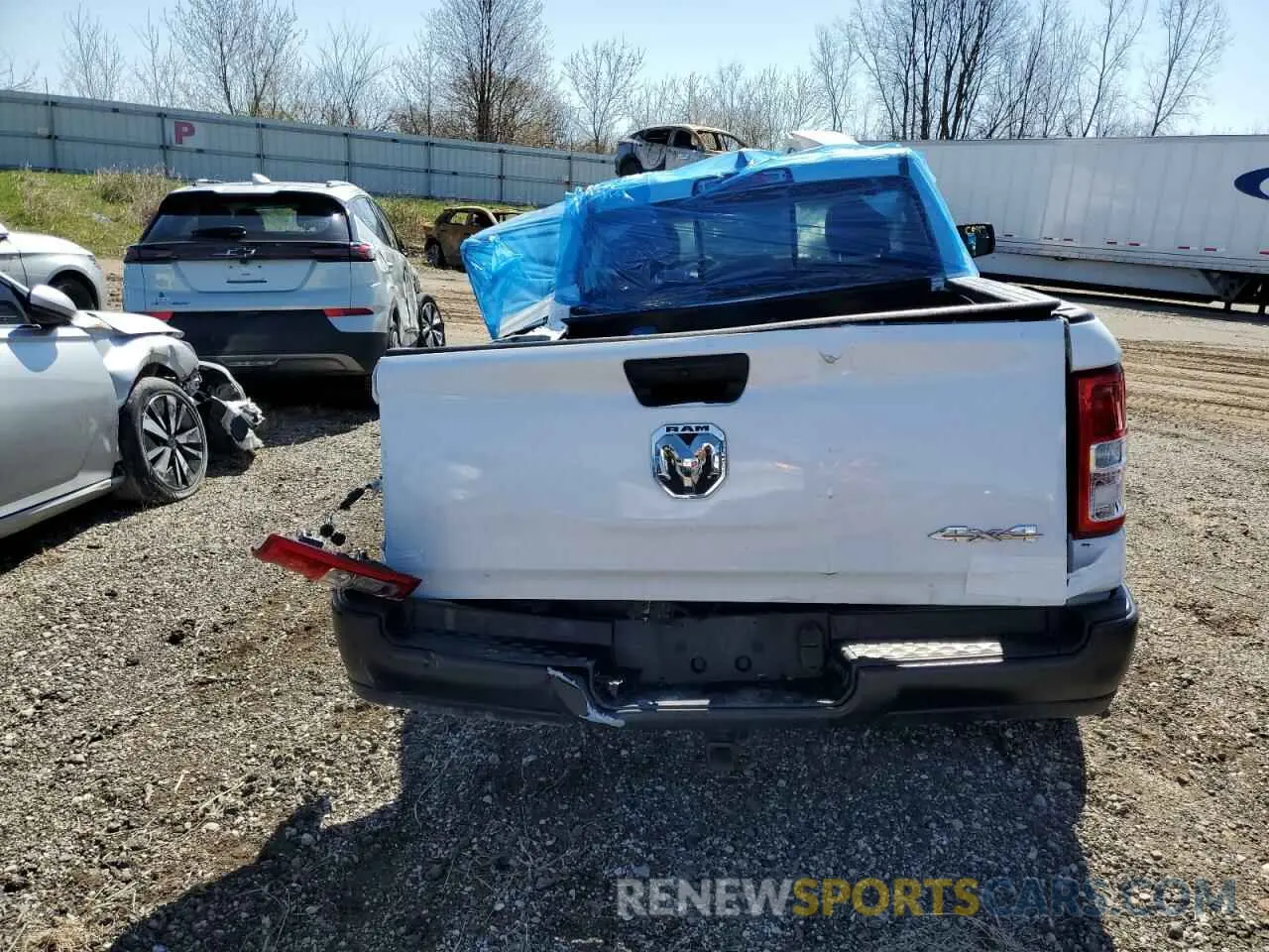 6 fotografías del automóvil dañado 1C6SRFCT2LN239927 RAM 1500 2020