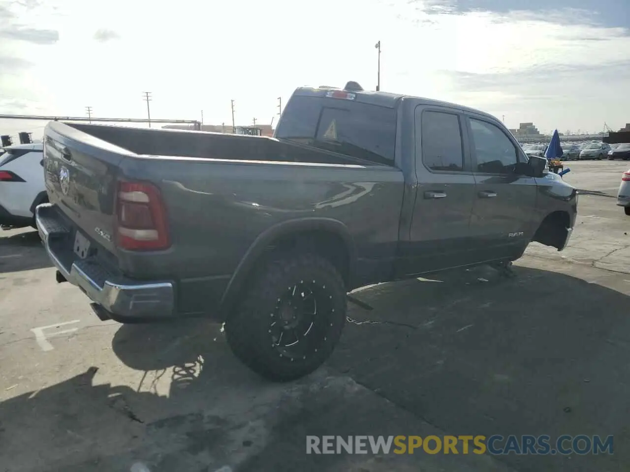 3 fotografías del automóvil dañado 1C6SRFDT1LN263036 RAM 1500 2020