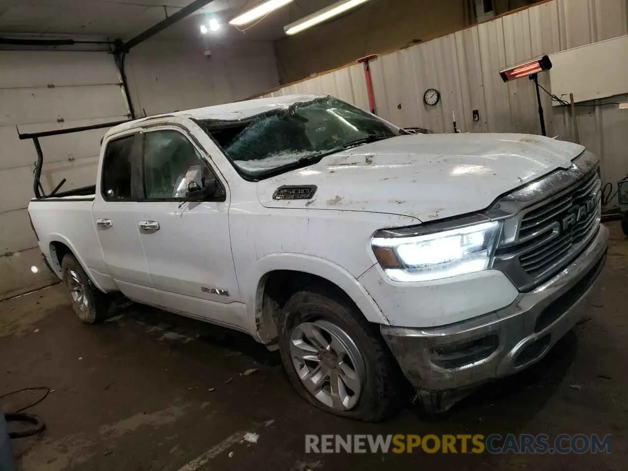 4 fotografías del automóvil dañado 1C6SRFDT6LN303837 RAM 1500 2020