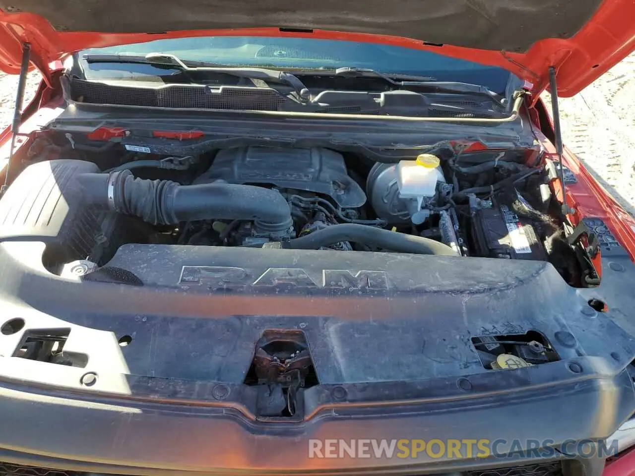 11 fotografías del automóvil dañado 1C6SRFET7LN307328 RAM 1500 2020