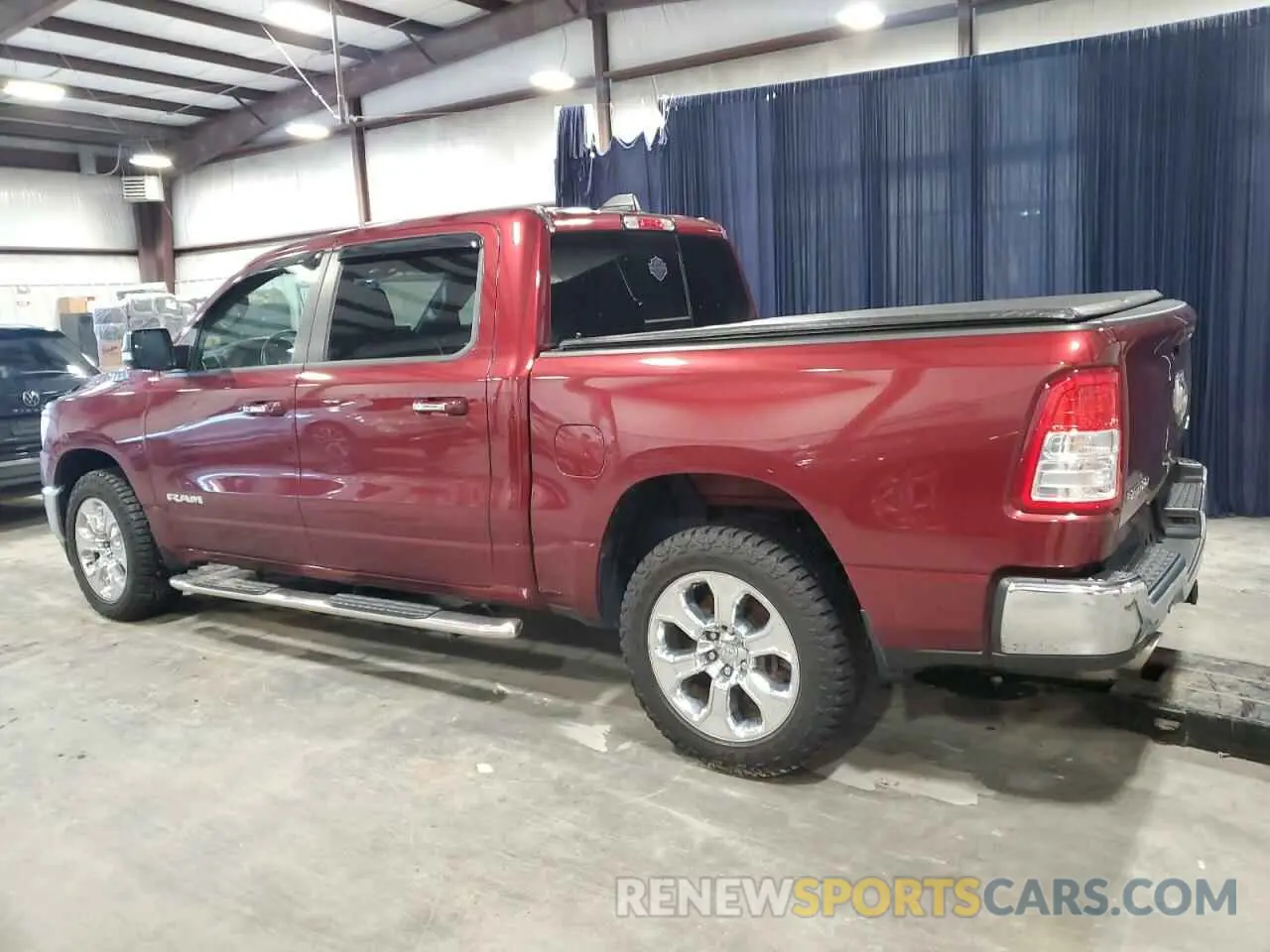 2 fotografías del automóvil dañado 1C6SRFFT0LN390924 RAM 1500 2020