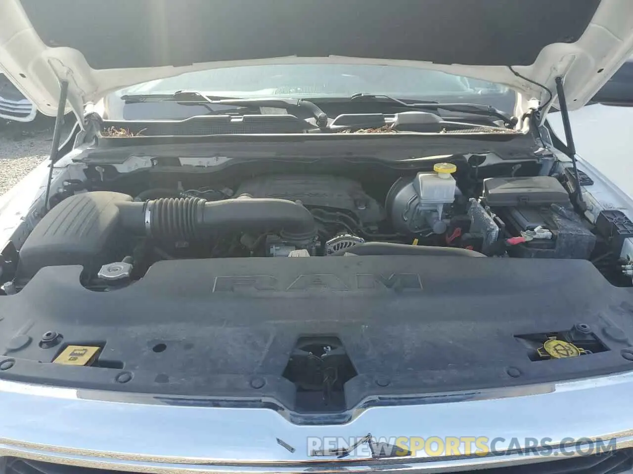 11 fotografías del automóvil dañado 1C6SRFFT1LN165282 RAM 1500 2020
