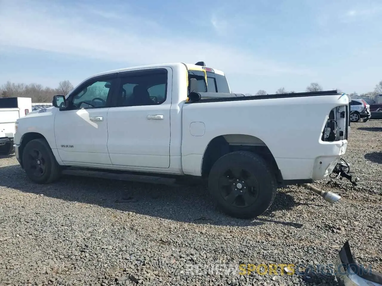 2 fotografías del automóvil dañado 1C6SRFFT1LN165282 RAM 1500 2020