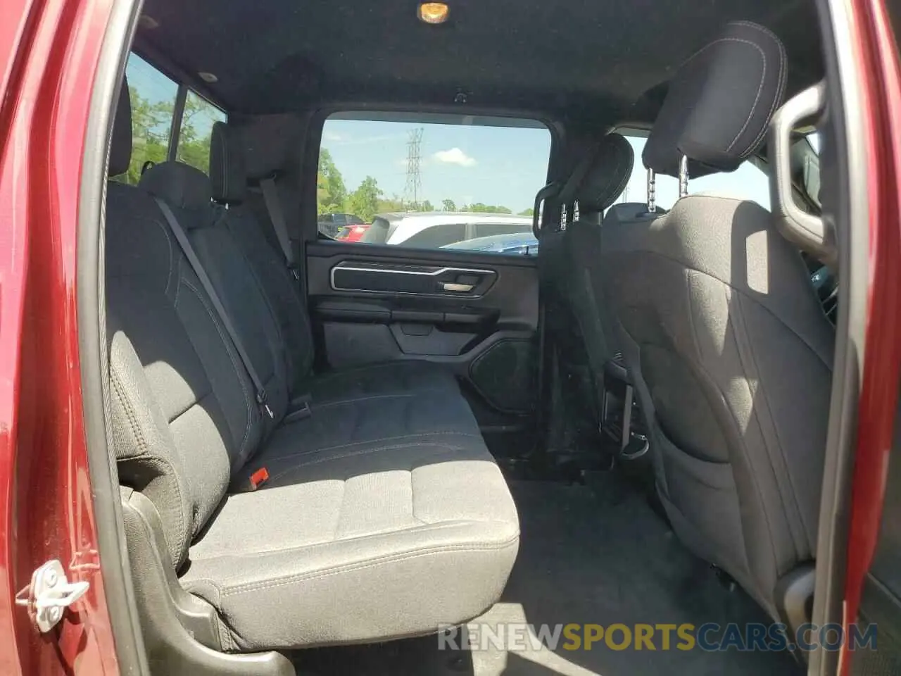 10 fotografías del automóvil dañado 1C6SRFFT1LN404314 RAM 1500 2020