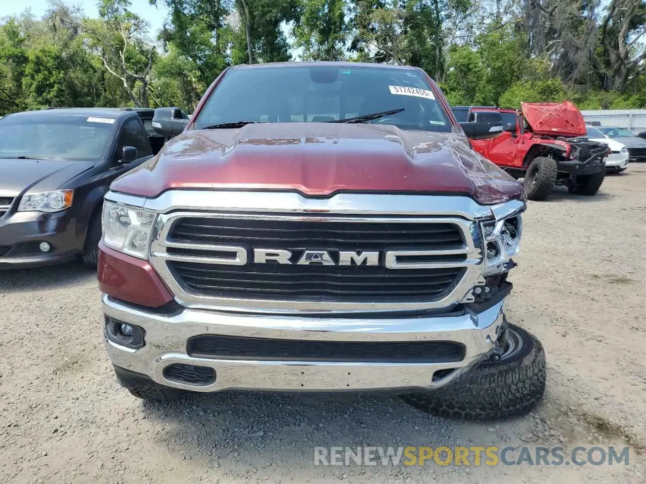 5 fotografías del automóvil dañado 1C6SRFFT1LN404314 RAM 1500 2020