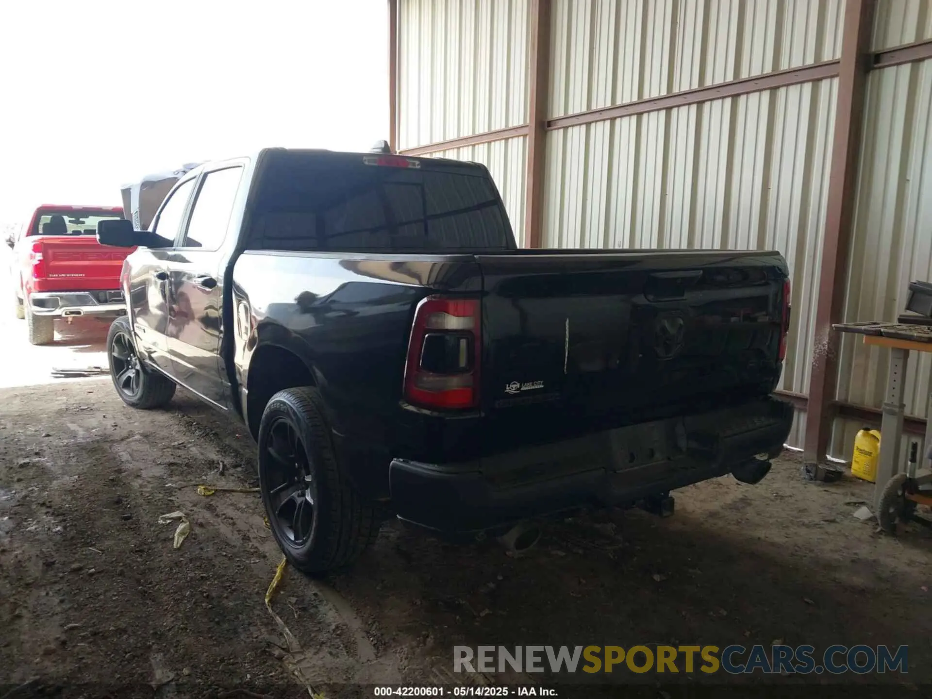3 fotografías del automóvil dañado 1C6SRFFT2LN206860 RAM 1500 2020