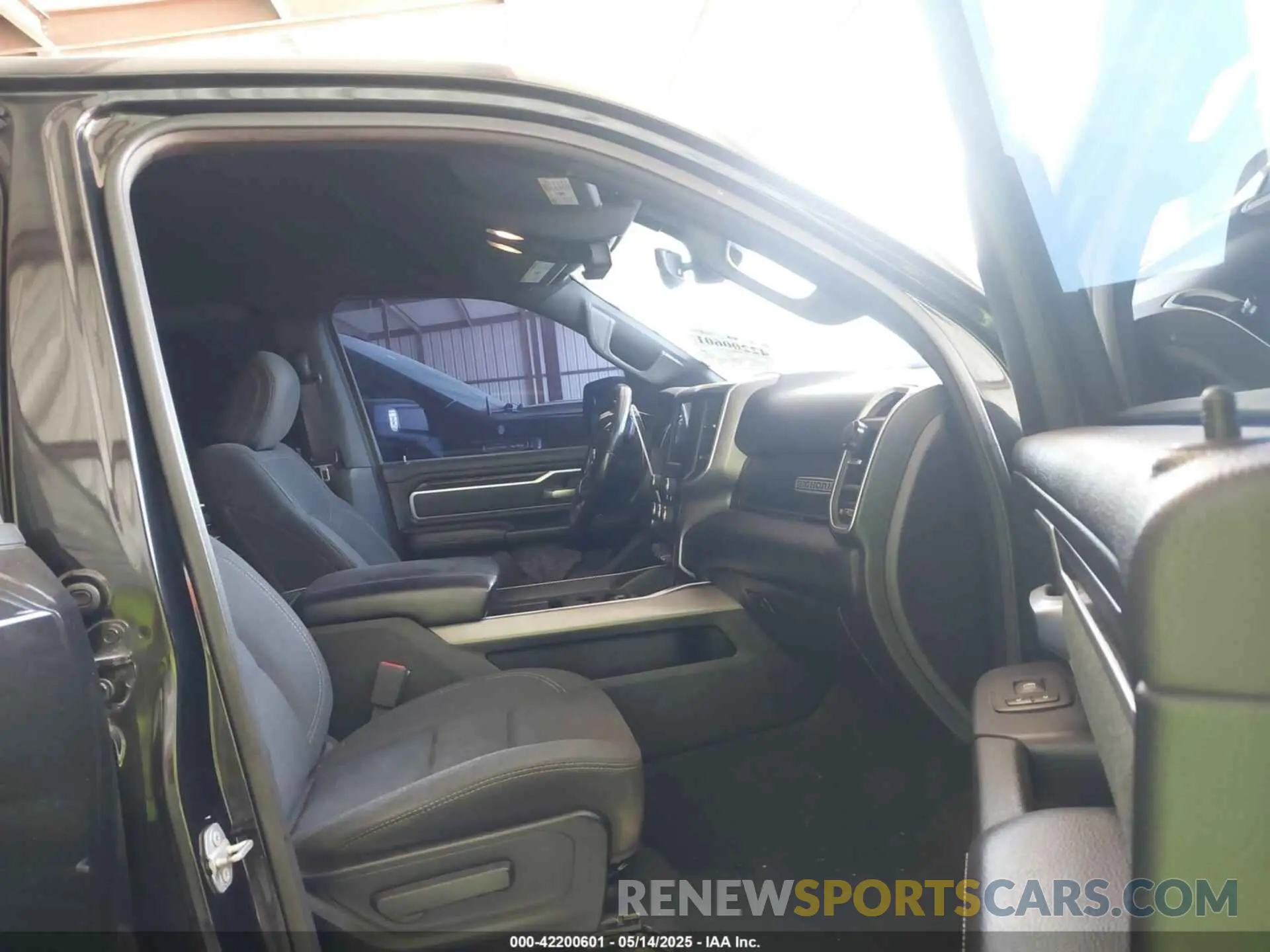 5 fotografías del automóvil dañado 1C6SRFFT2LN206860 RAM 1500 2020