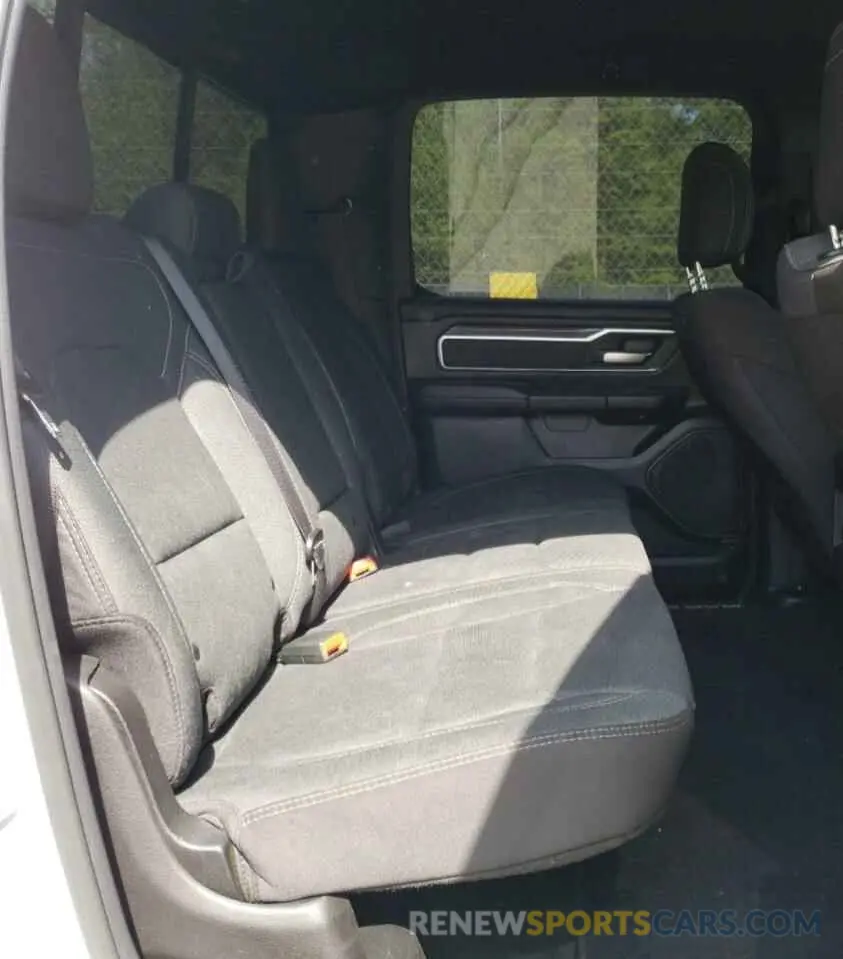 10 fotografías del automóvil dañado 1C6SRFFT3LN102037 RAM 1500 2020