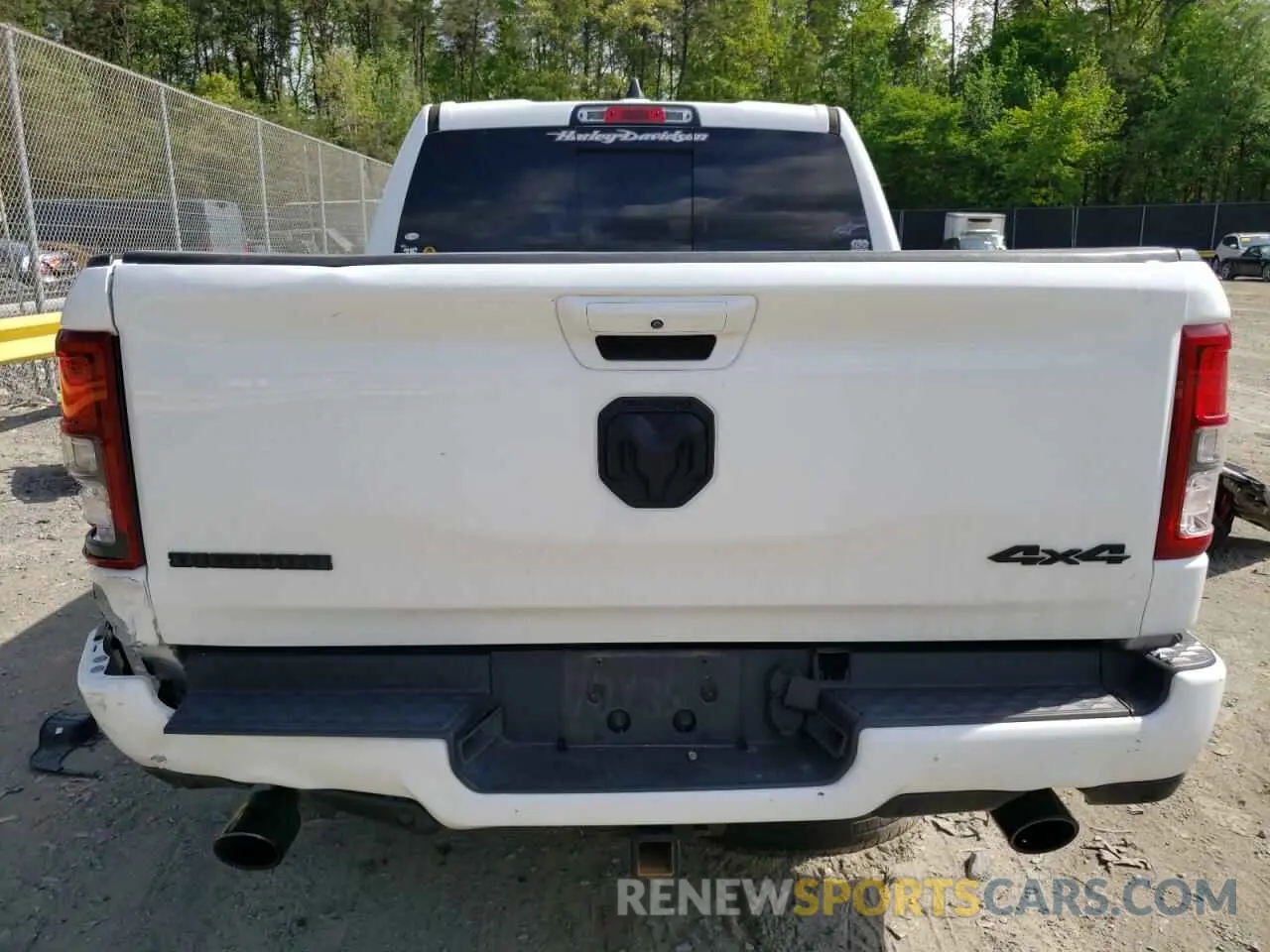 6 fotografías del automóvil dañado 1C6SRFFT3LN102037 RAM 1500 2020