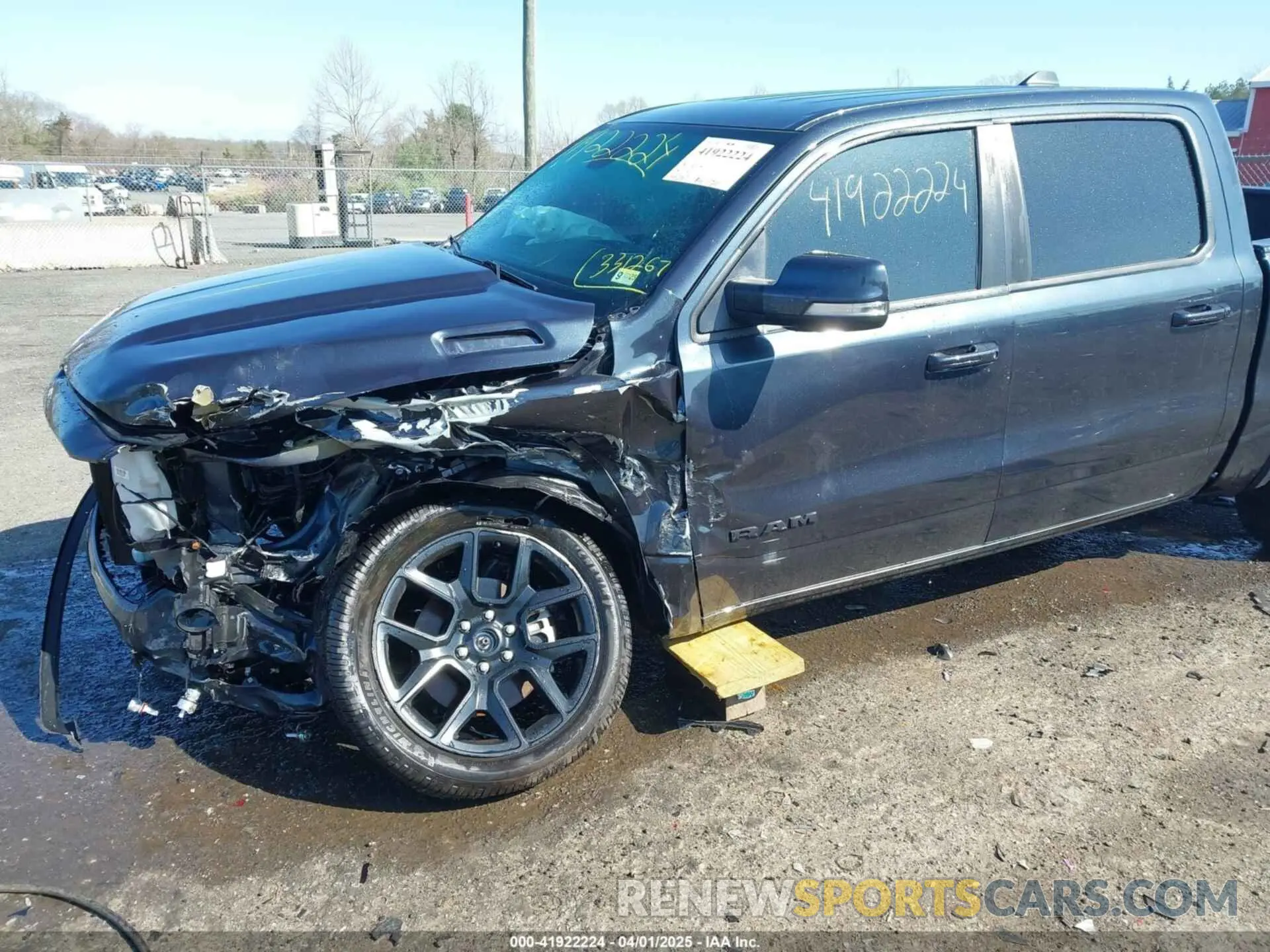 6 fotografías del automóvil dañado 1C6SRFFT3LN331267 RAM 1500 2020