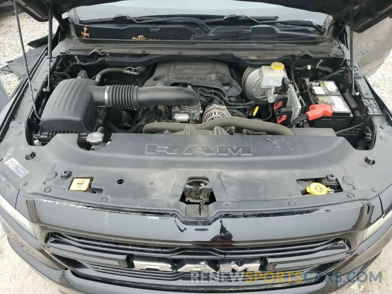 11 fotografías del automóvil dañado 1C6SRFFT5LN150932 RAM 1500 2020