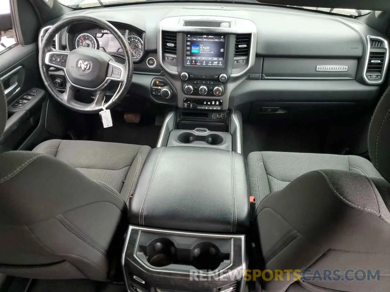 8 fotografías del automóvil dañado 1C6SRFFT5LN150932 RAM 1500 2020
