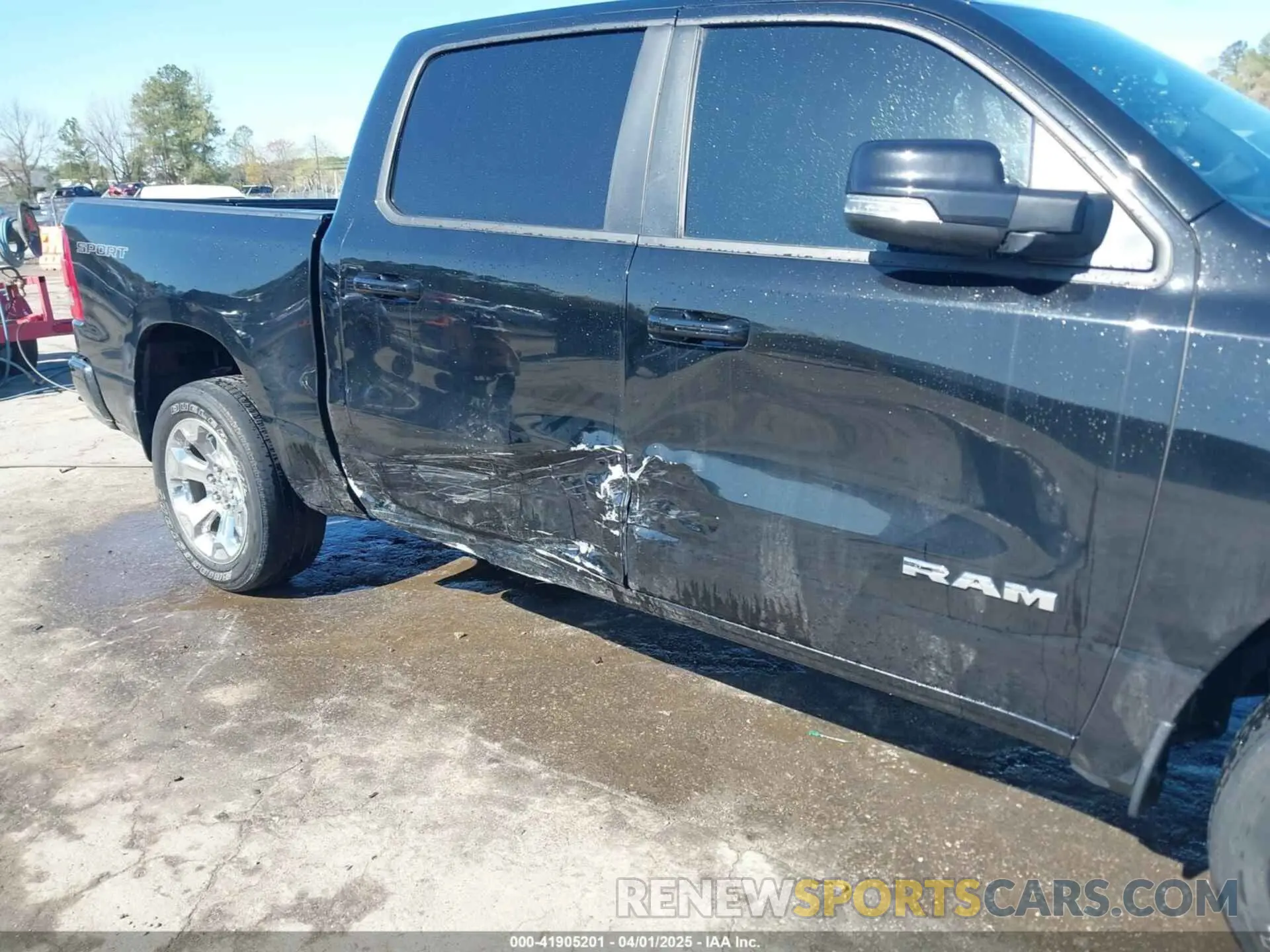 6 fotografías del automóvil dañado 1C6SRFFT5LN179041 RAM 1500 2020
