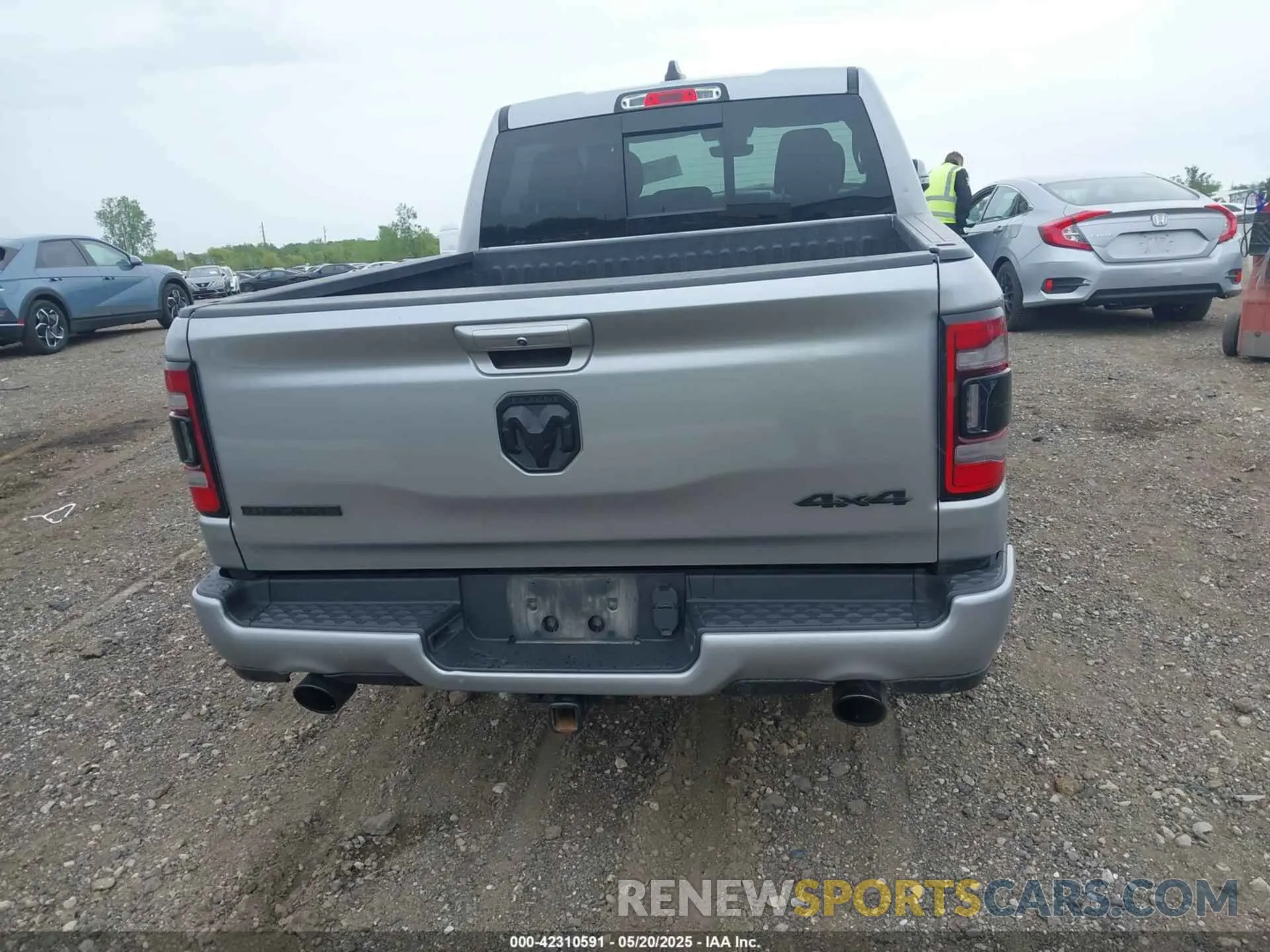 16 fotografías del automóvil dañado 1C6SRFFT5LN184997 RAM 1500 2020