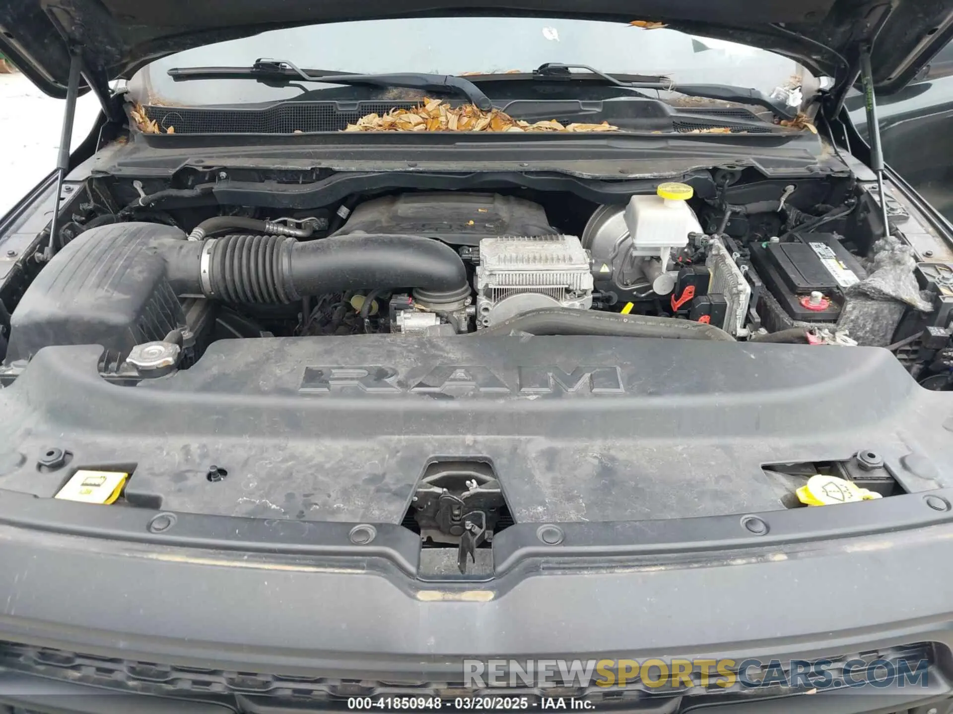 10 fotografías del automóvil dañado 1C6SRFFT6LN285109 RAM 1500 2020