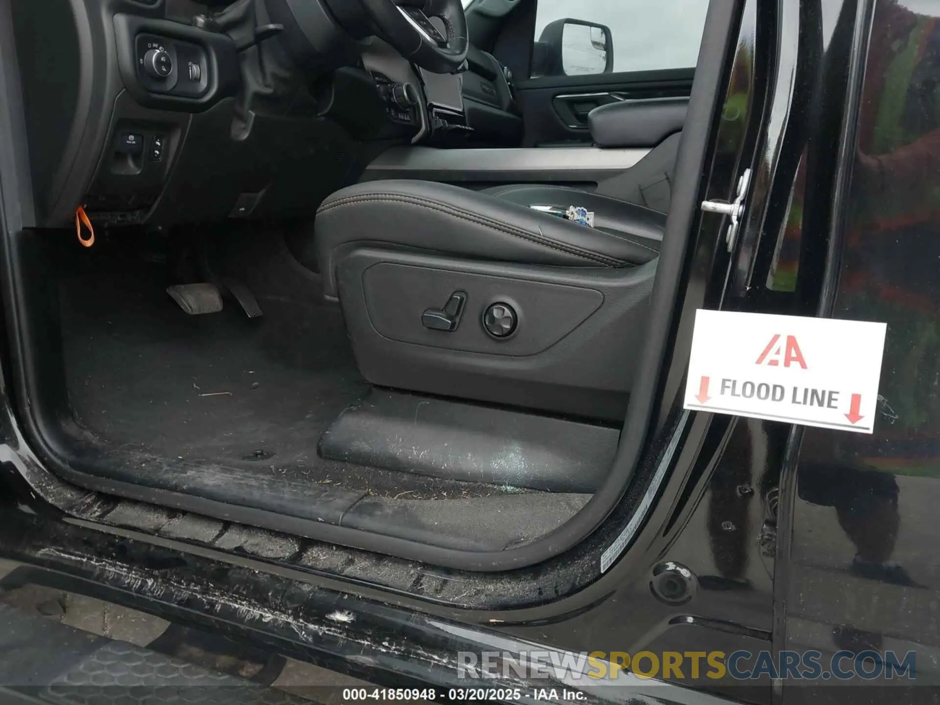 6 fotografías del automóvil dañado 1C6SRFFT6LN285109 RAM 1500 2020