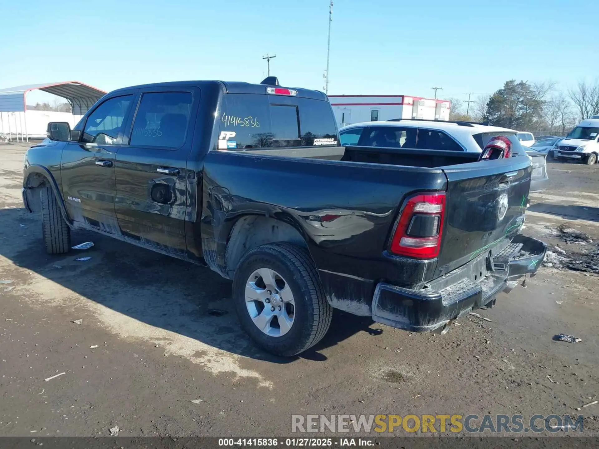 3 fotografías del automóvil dañado 1C6SRFFT6LN286339 RAM 1500 2020