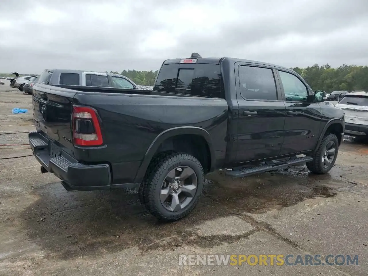 3 fotografías del automóvil dañado 1C6SRFFT7LN265273 RAM 1500 2020