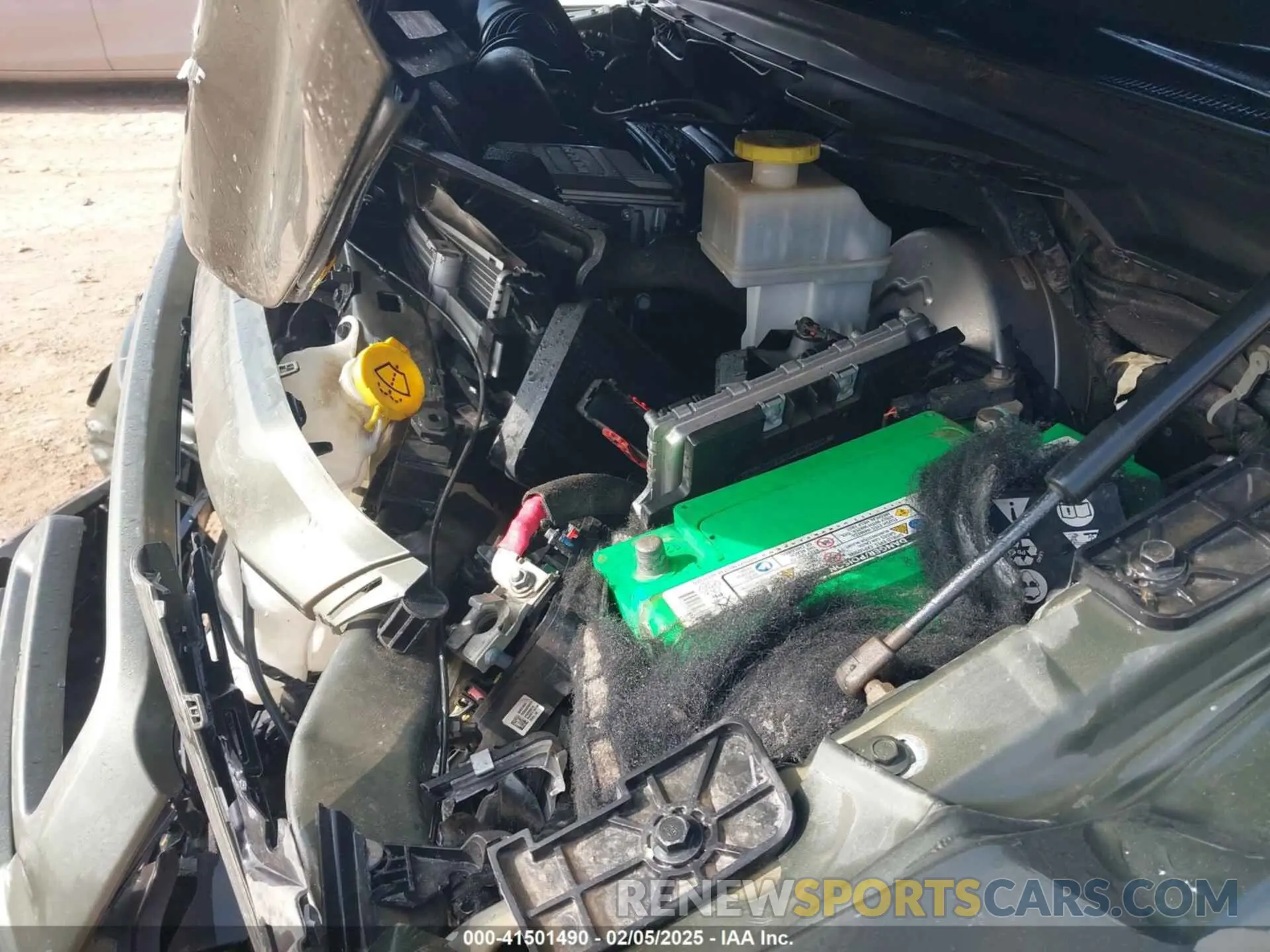 22 fotografías del automóvil dañado 1C6SRFFT7LN291789 RAM 1500 2020
