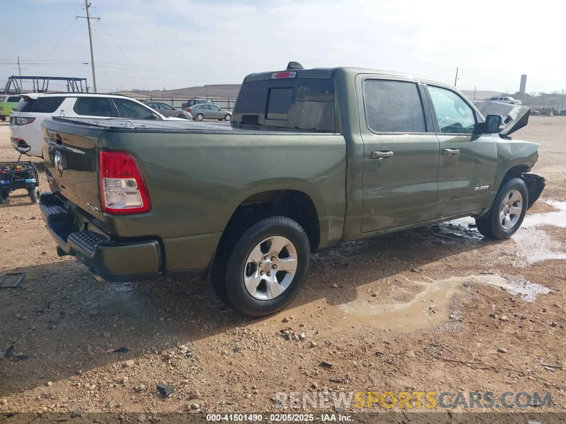 4 fotografías del automóvil dañado 1C6SRFFT7LN291789 RAM 1500 2020