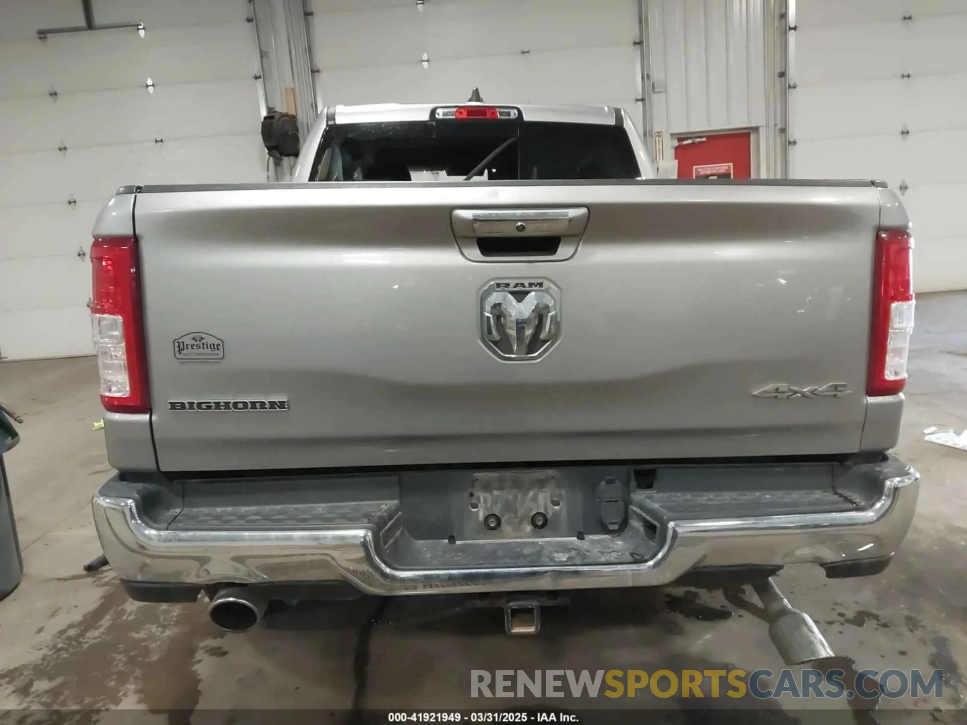 15 fotografías del automóvil dañado 1C6SRFFT8LN113101 RAM 1500 2020