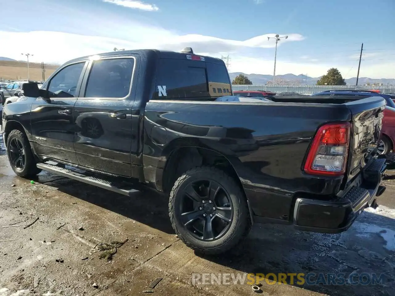 2 fotografías del automóvil dañado 1C6SRFFT8LN208824 RAM 1500 2020
