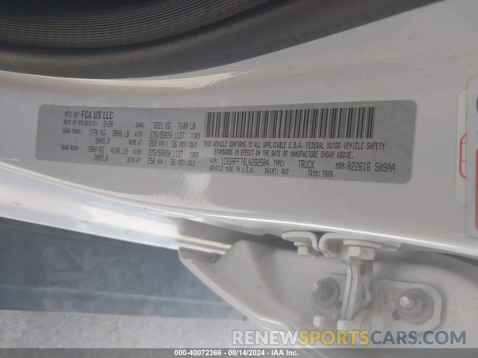 9 fotografías del automóvil dañado 1C6SRFFT8LN282504 RAM 1500 2020
