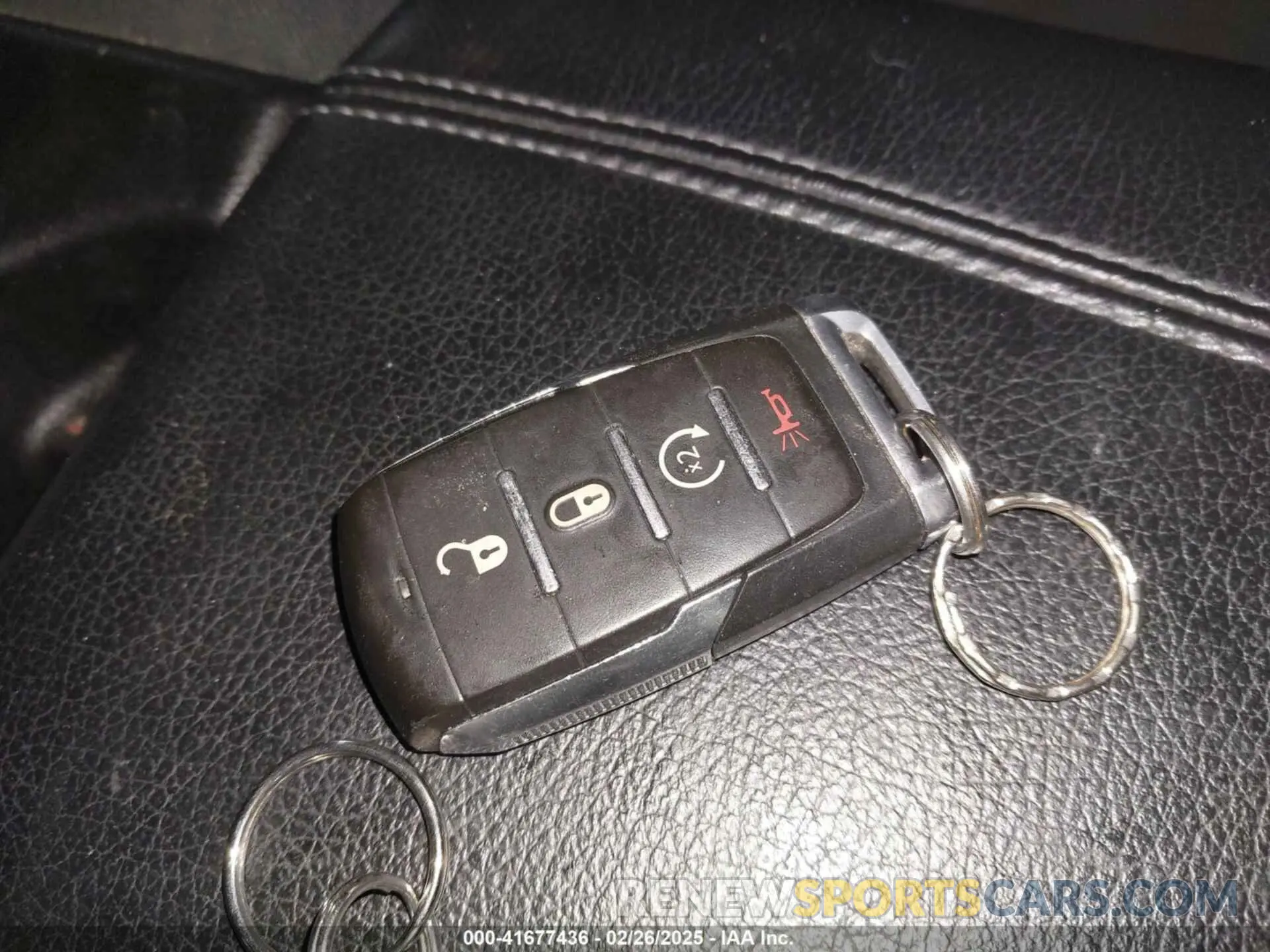 11 fotografías del automóvil dañado 1C6SRFFT8LN394980 RAM 1500 2020