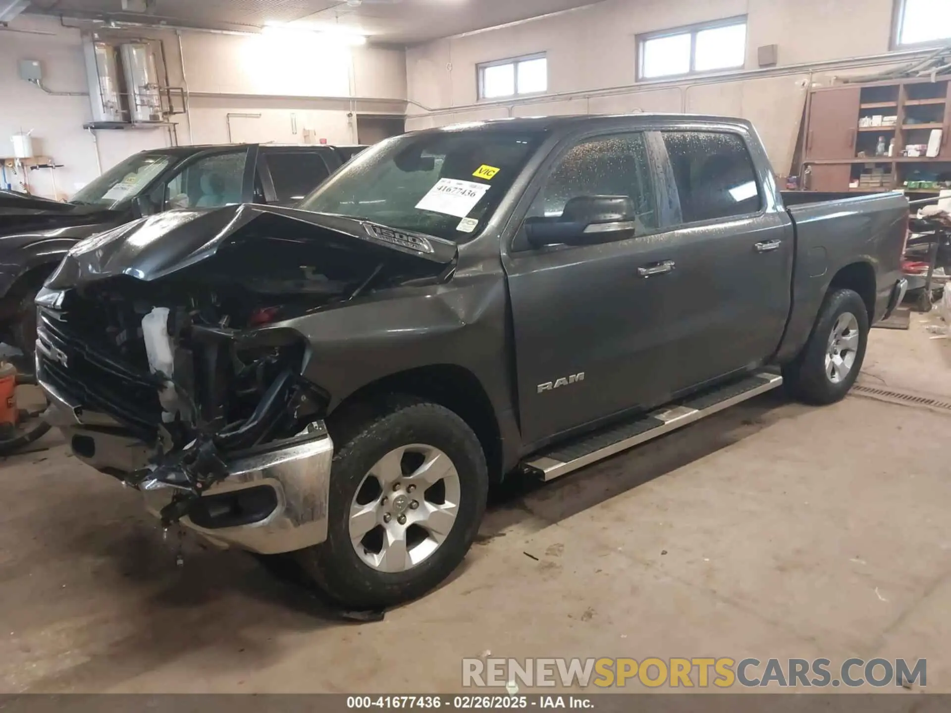 2 fotografías del automóvil dañado 1C6SRFFT8LN394980 RAM 1500 2020