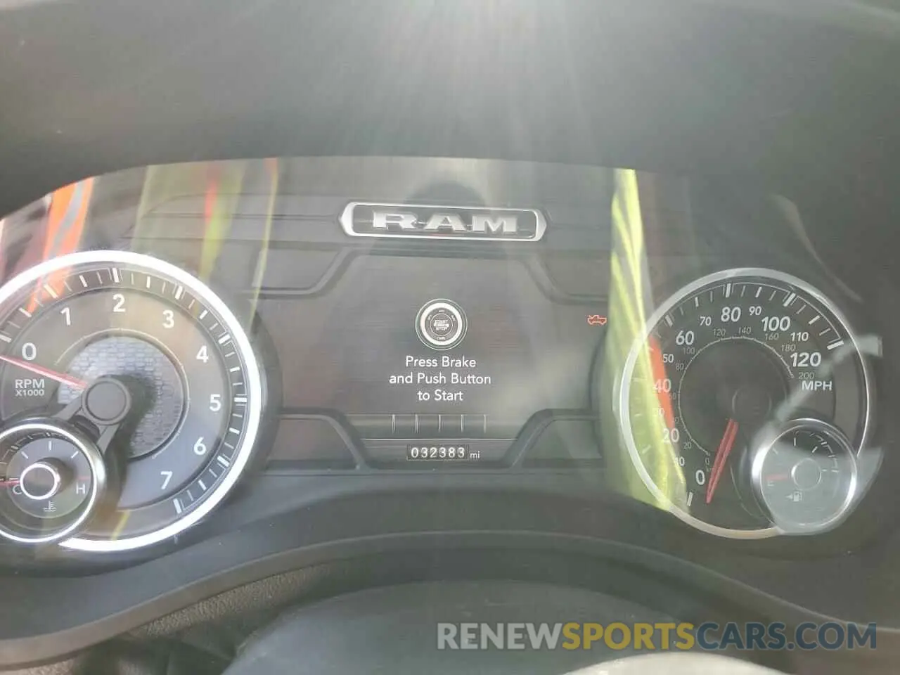9 fotografías del automóvil dañado 1C6SRFFT8LN409106 RAM 1500 2020
