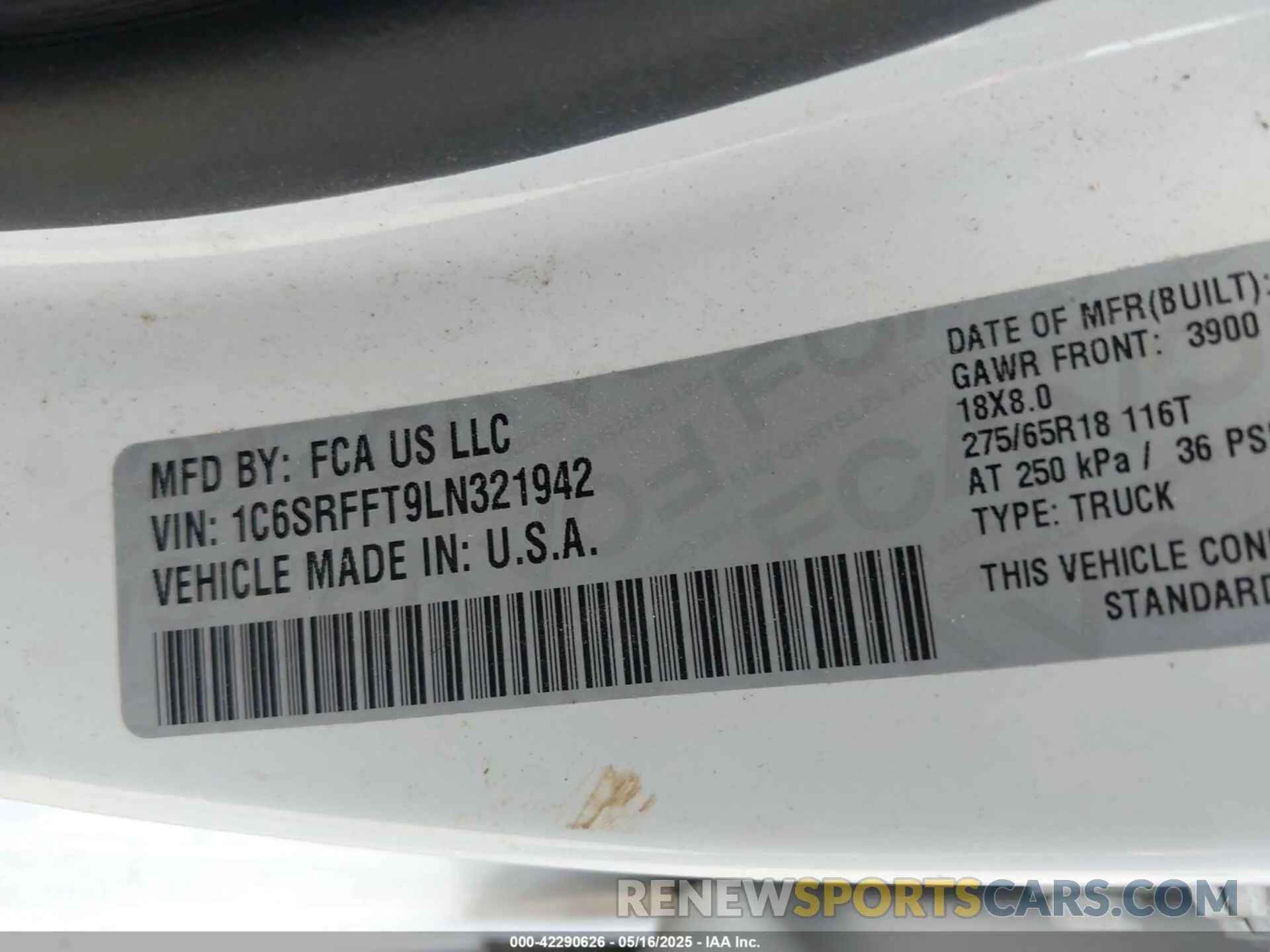 9 fotografías del automóvil dañado 1C6SRFFT9LN321942 RAM 1500 2020