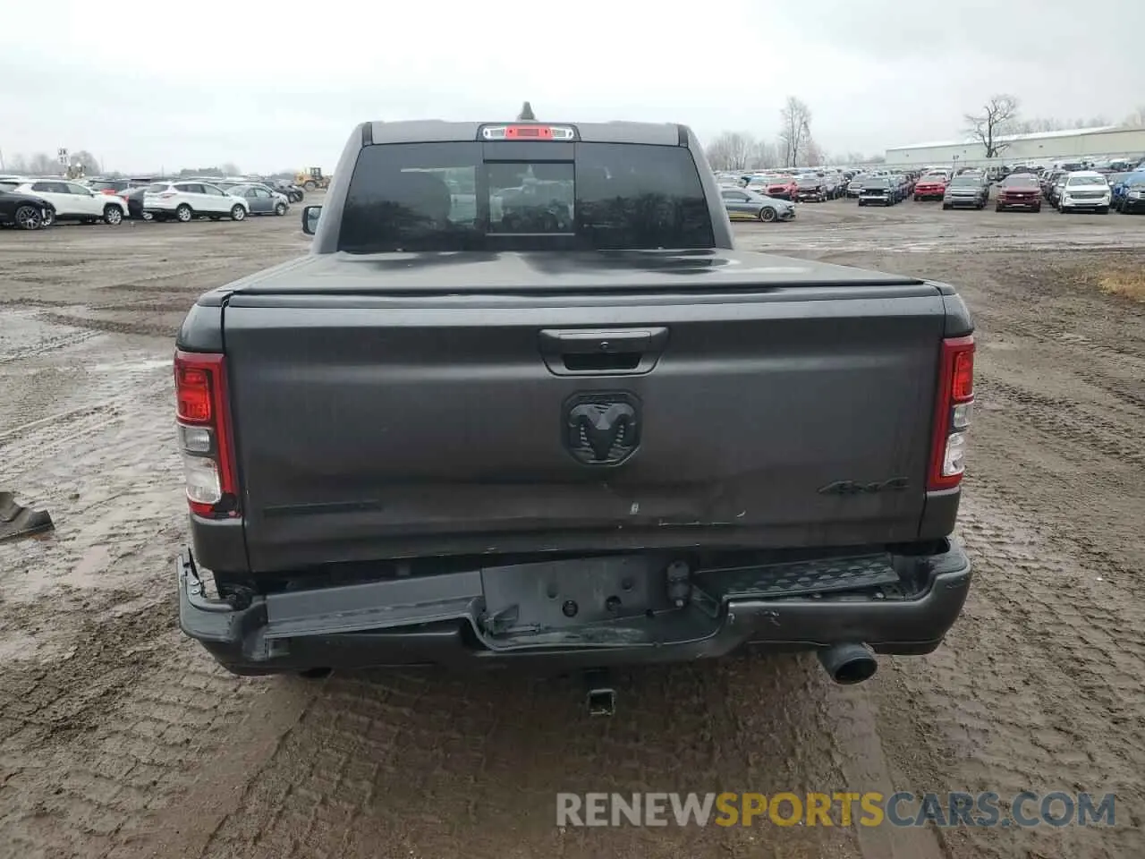 6 fotografías del automóvil dañado 1C6SRFFT9LN369215 RAM 1500 2020