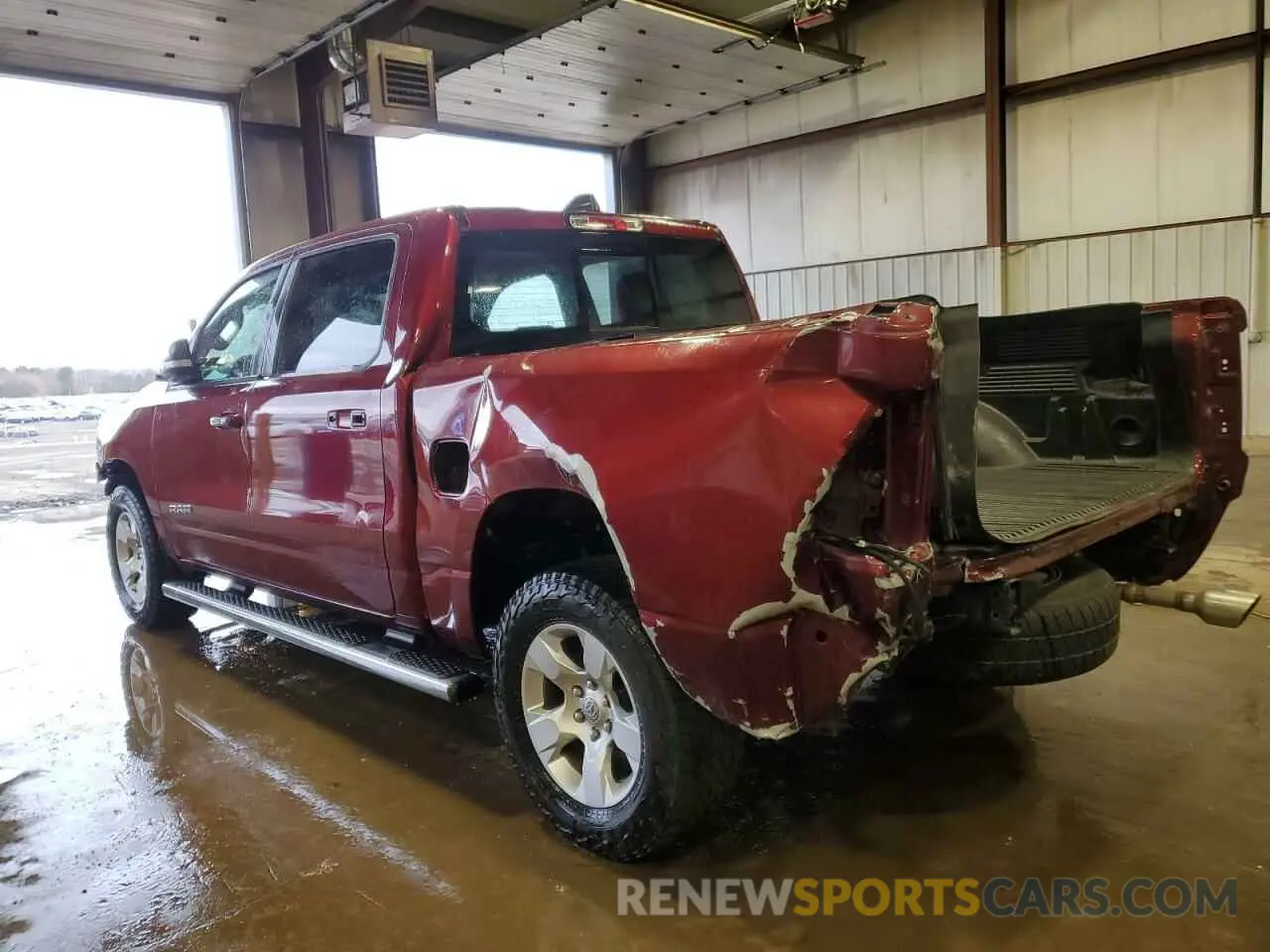 2 fotografías del automóvil dañado 1C6SRFFTXLN174773 RAM 1500 2020