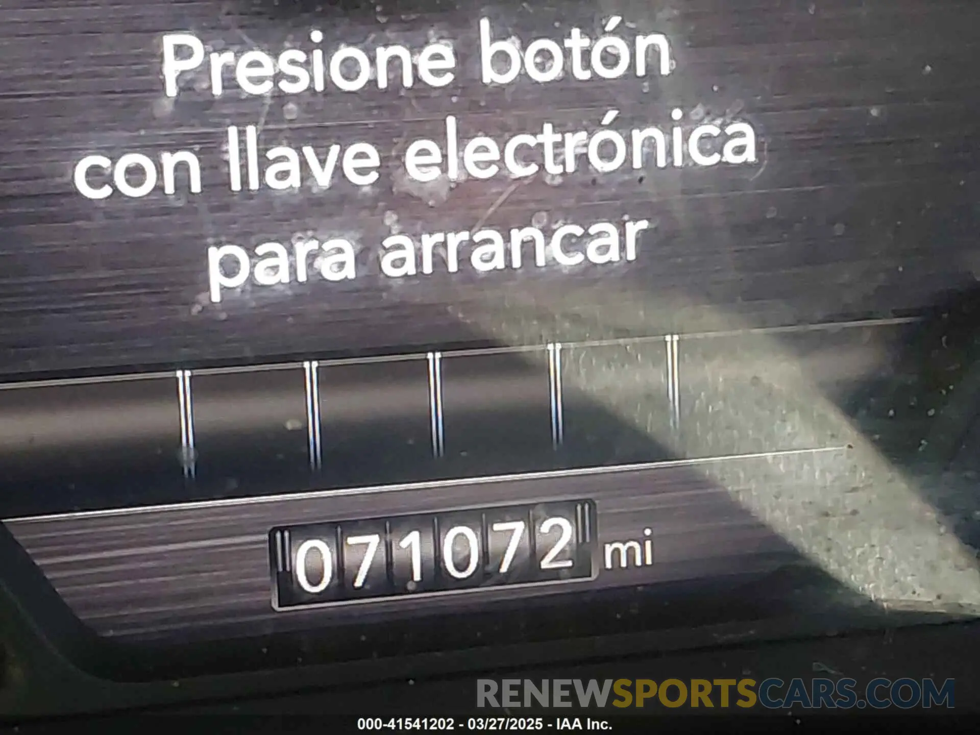 14 fotografías del automóvil dañado 1C6SRFFTXLN183344 RAM 1500 2020