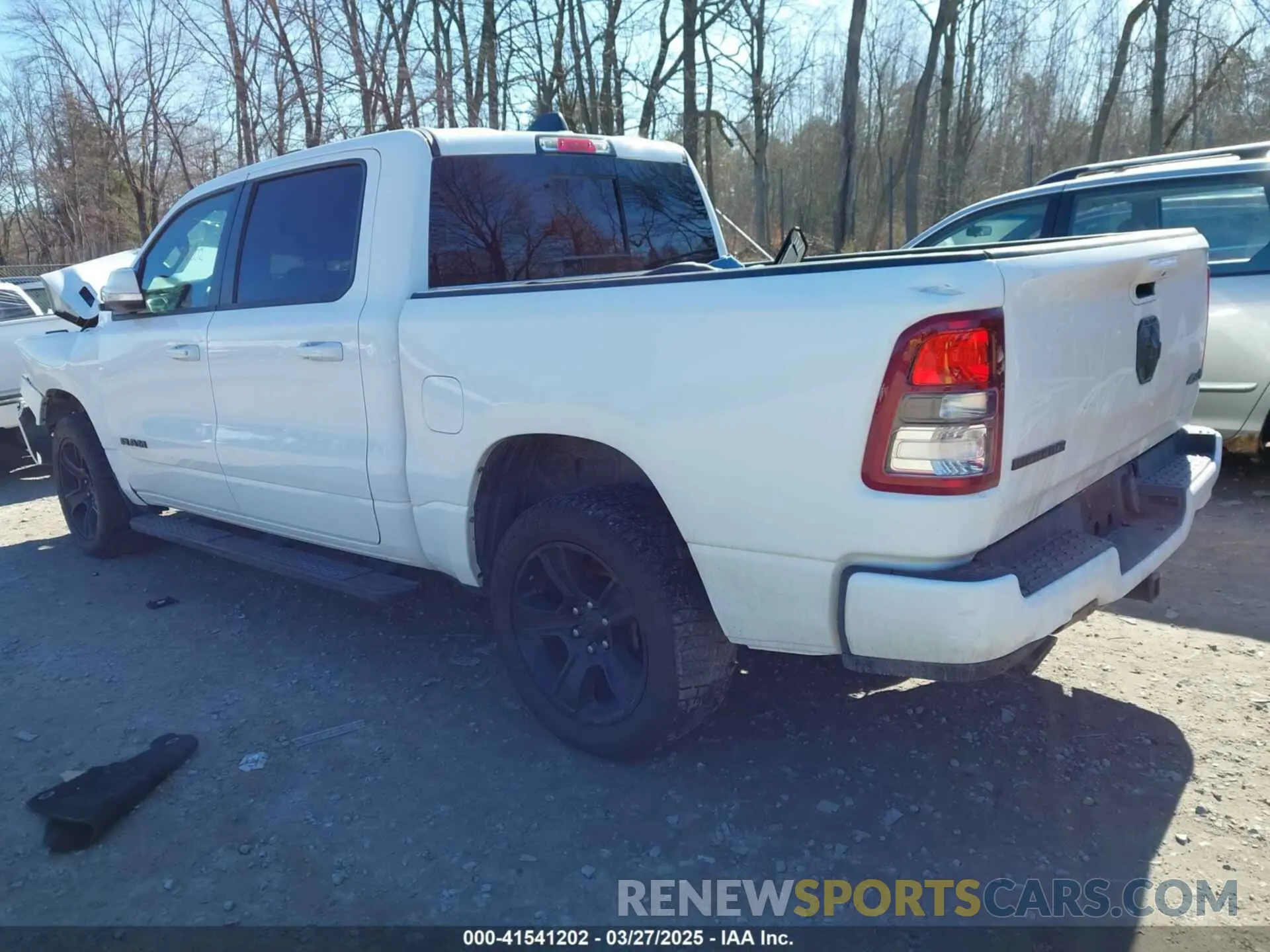 3 fotografías del automóvil dañado 1C6SRFFTXLN183344 RAM 1500 2020