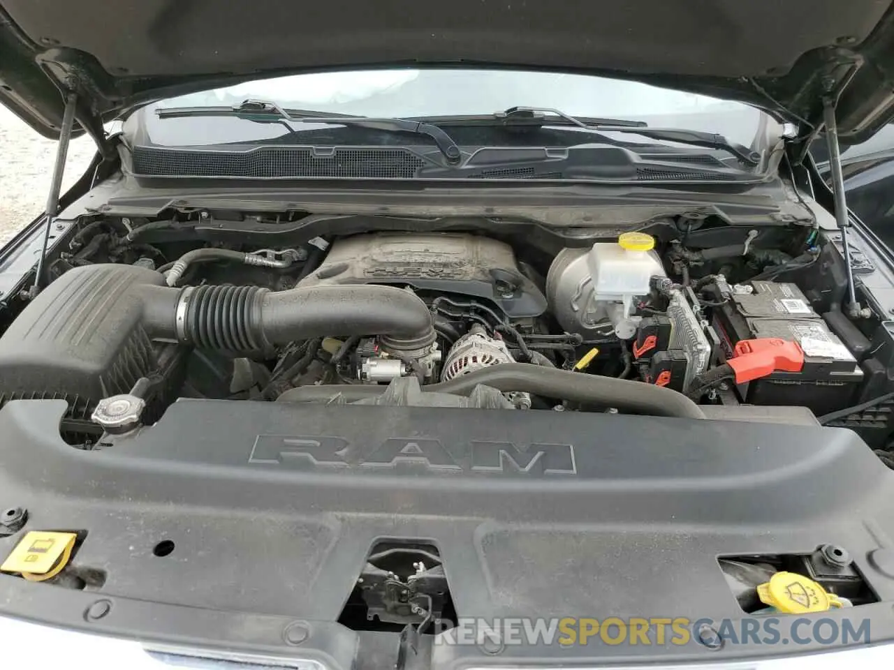 11 fotografías del automóvil dañado 1C6SRFFTXLN332089 RAM 1500 2020