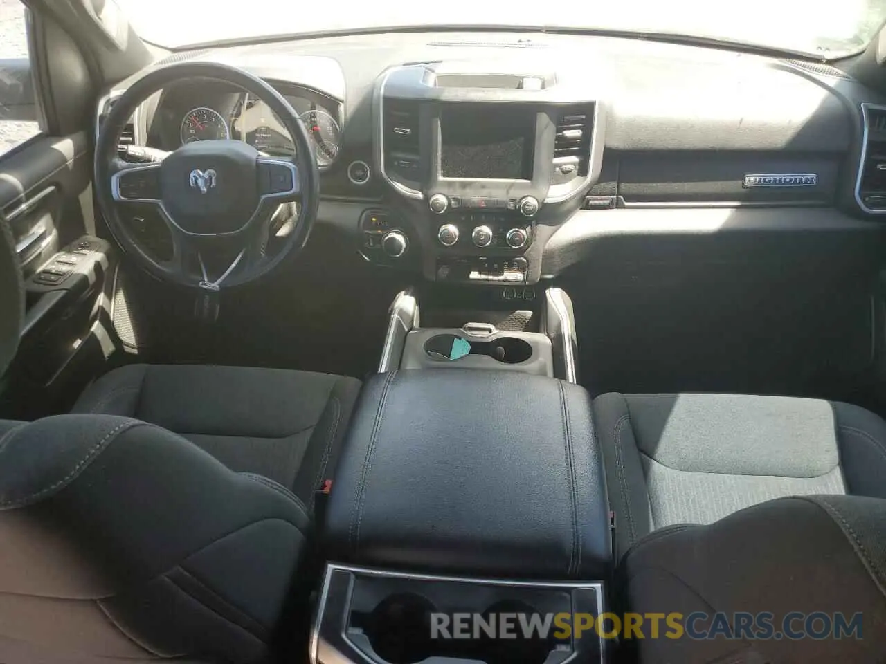 8 fotografías del automóvil dañado 1C6SRFFTXLN355274 RAM 1500 2020