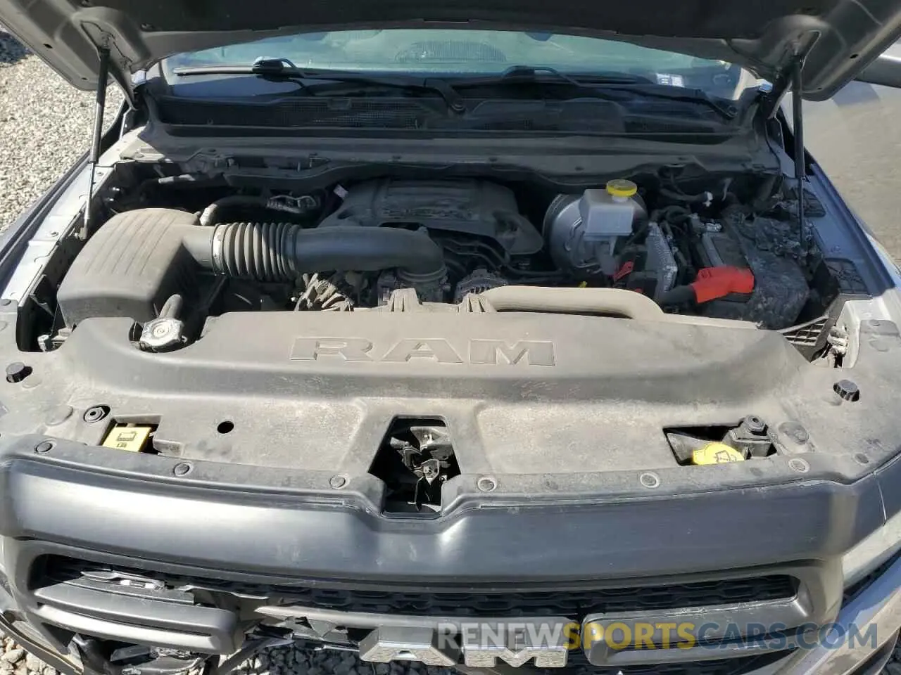 11 fotografías del automóvil dañado 1C6SRFGT7LN187432 RAM 1500 2020