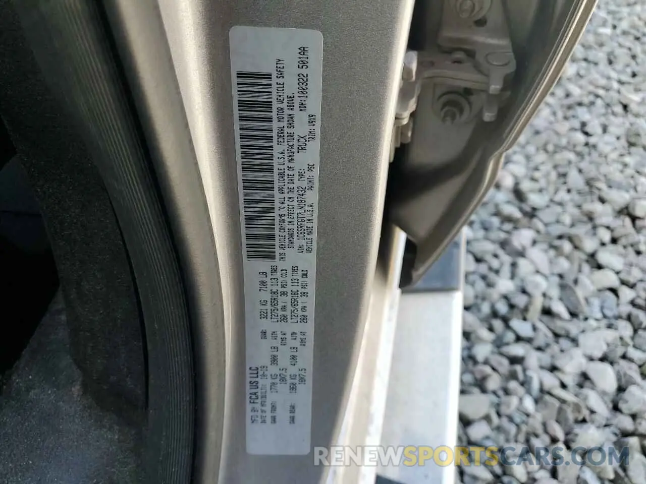 13 fotografías del automóvil dañado 1C6SRFGT7LN187432 RAM 1500 2020