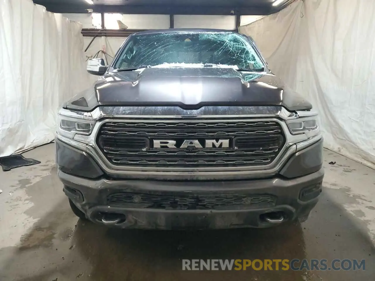 5 fotografías del automóvil dañado 1C6SRFHMXLN225095 RAM 1500 2020