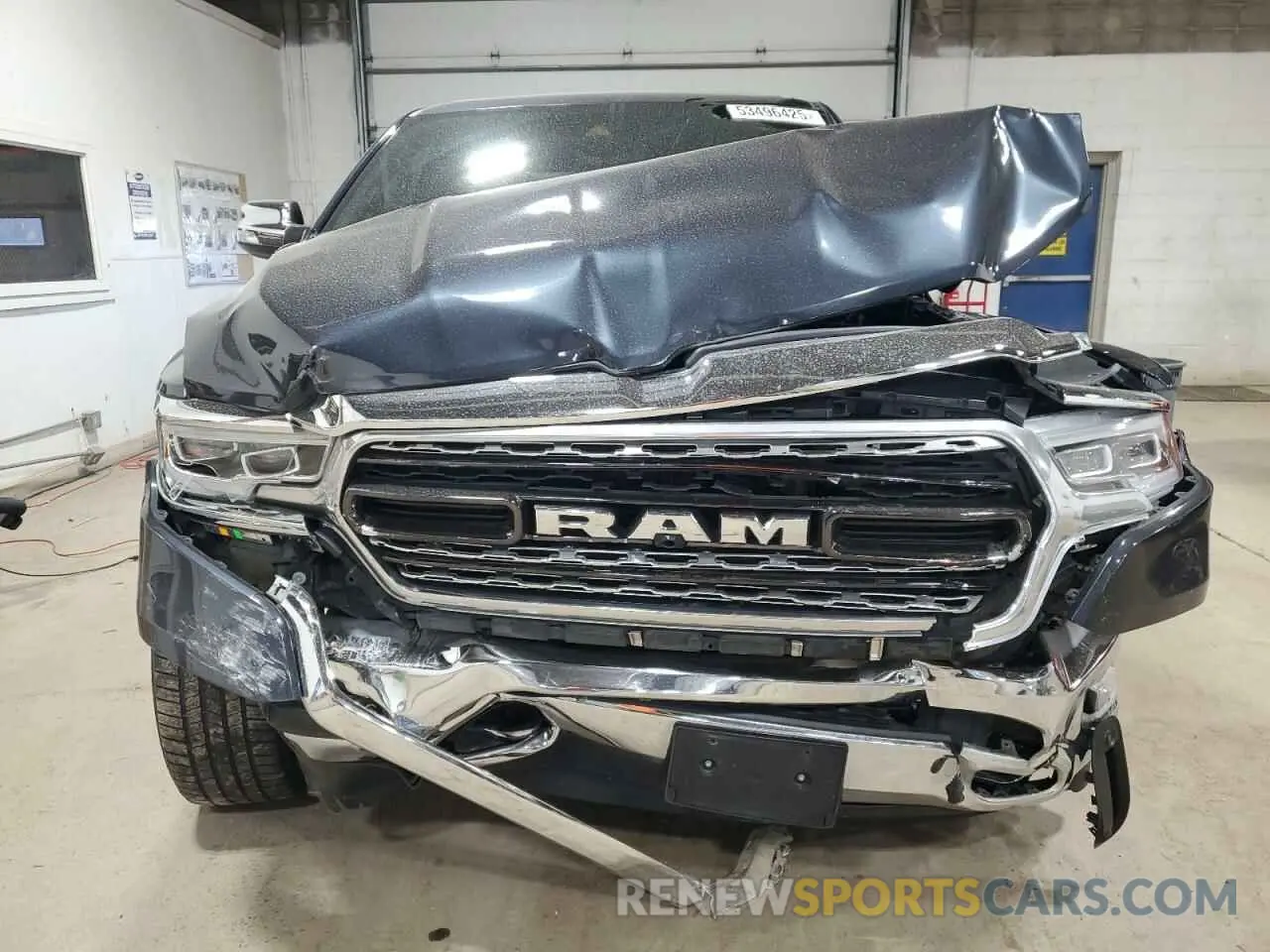 5 fotografías del automóvil dañado 1C6SRFHT2LN288344 RAM 1500 2020