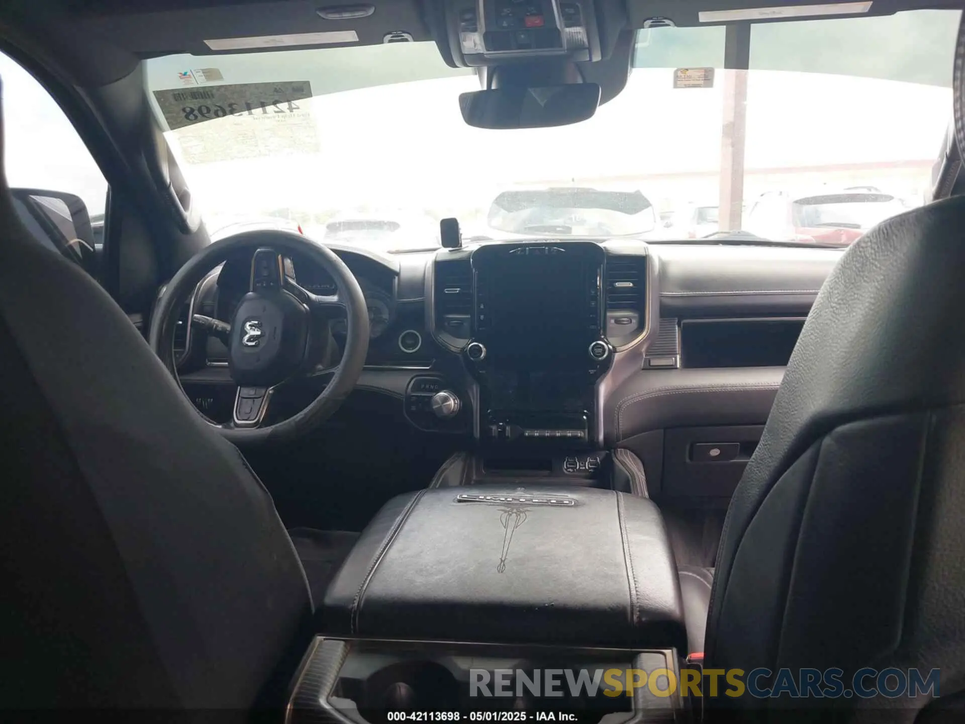 17 fotografías del automóvil dañado 1C6SRFHT4LN172319 RAM 1500 2020